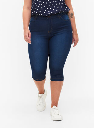 Hoch taillierte Amy Capri Jeans mit Super Slim Fit, Blue denim, Model image number 2