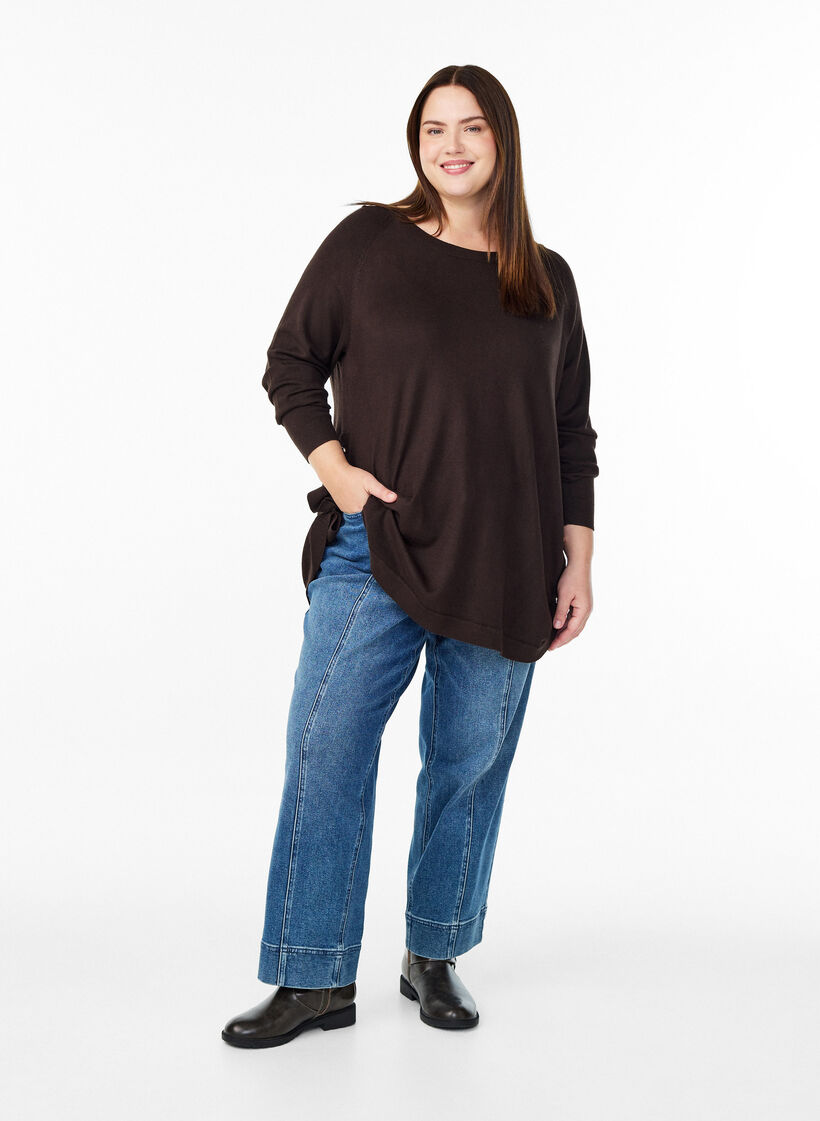 Strickbluse mit seitlichen Kn&ouml;pfen, Braun, Model image number 1