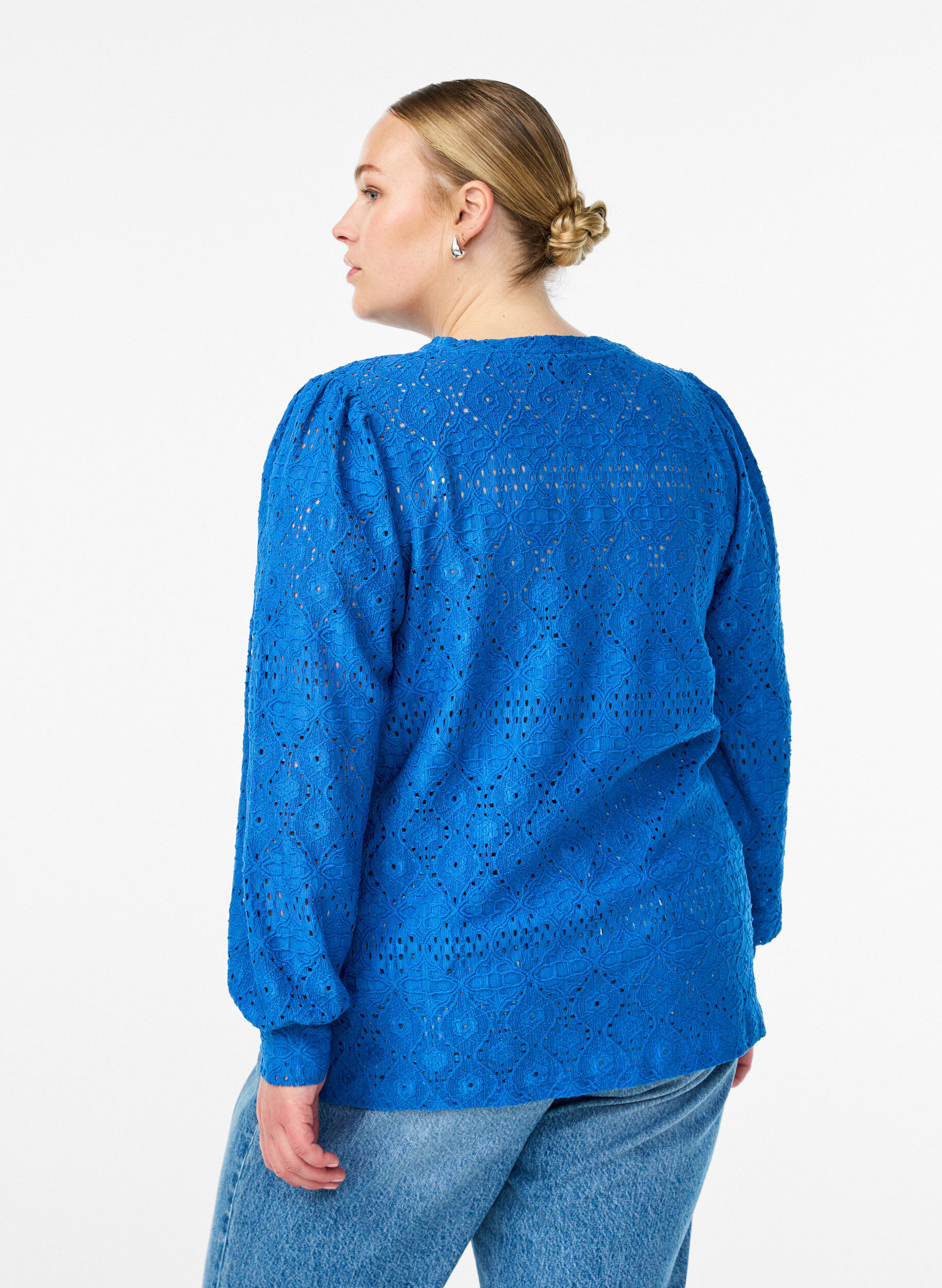 ZizziLang&auml;rmelige Bluse mit Lochstickerei, Blau, Model image number 2