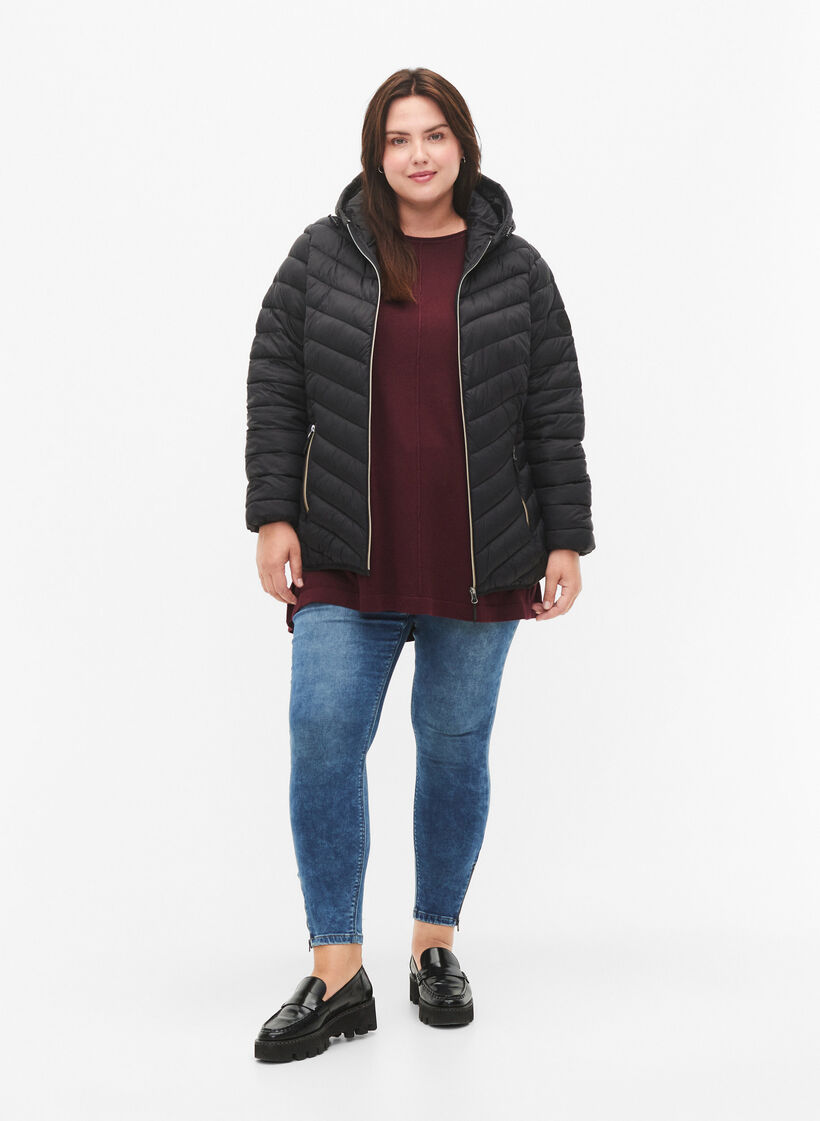 Leichte Steppjacke mit Kapuze, Schwarz, Model image number 1