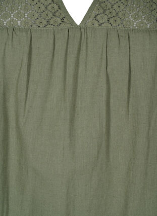 Kleid aus einer Baumwollmischung mit Leinen und Häkeldetails, Deep Lichen Green, Packshot image number 2