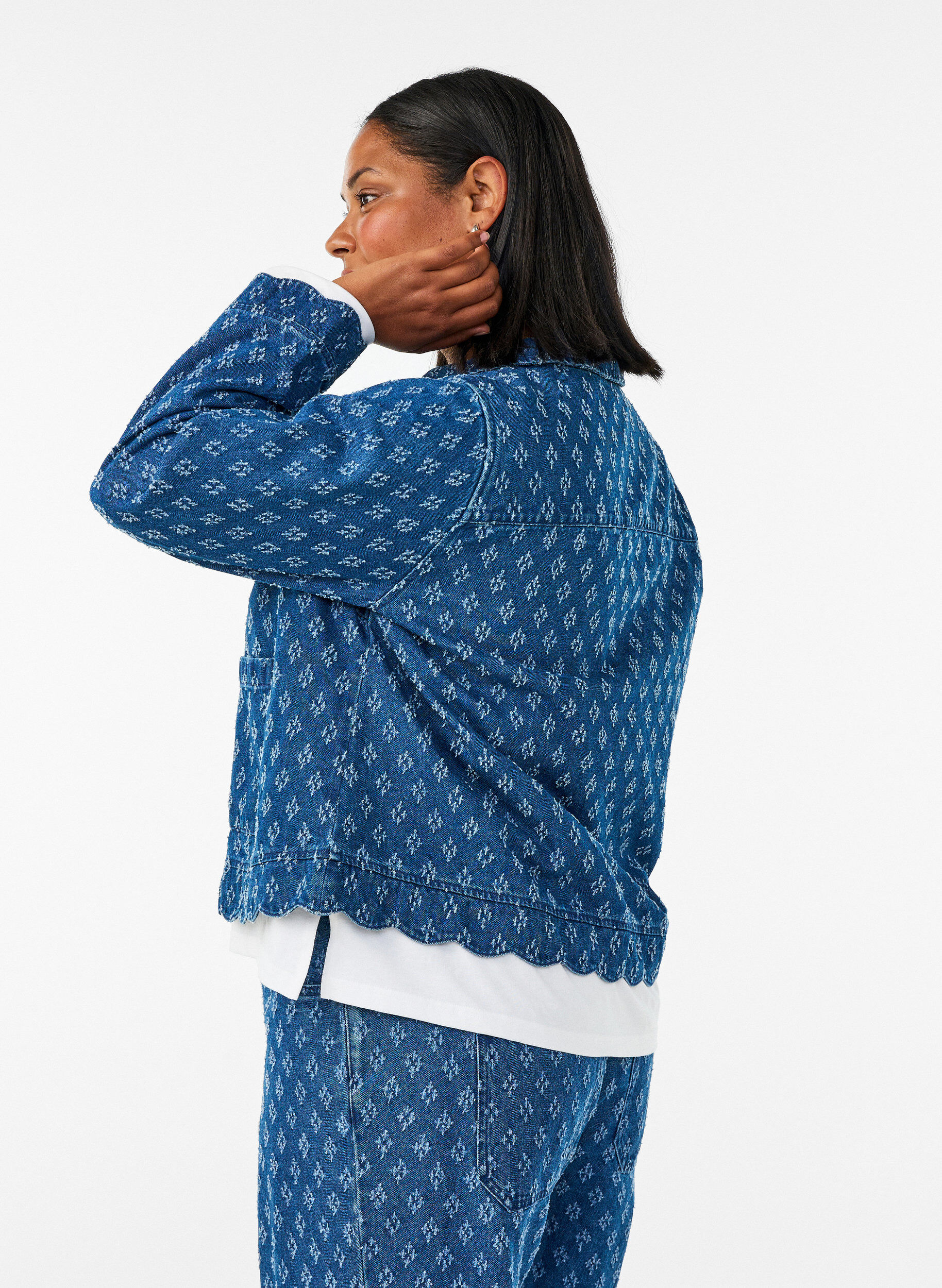 ZizziJeansjacke mit Destroyed-Muster, Blau, Model image number 2