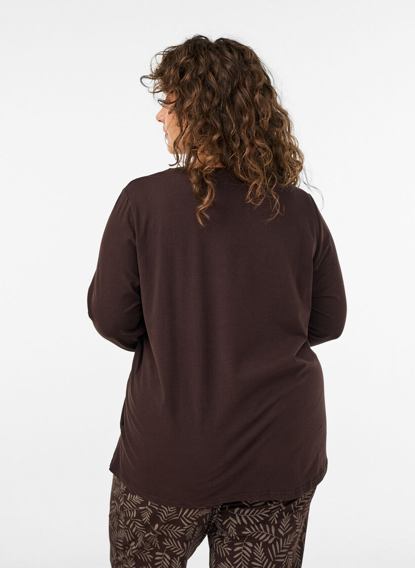 Pyjamaoberteil aus Baumwolle mit Herzmuster, Braun, Model image number 2