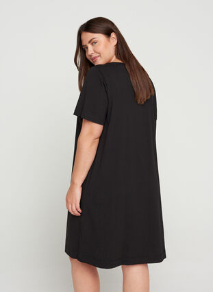 Kurzarm Kleid aus Baumwolle mit Taschen, Solid Black, Model image number 1