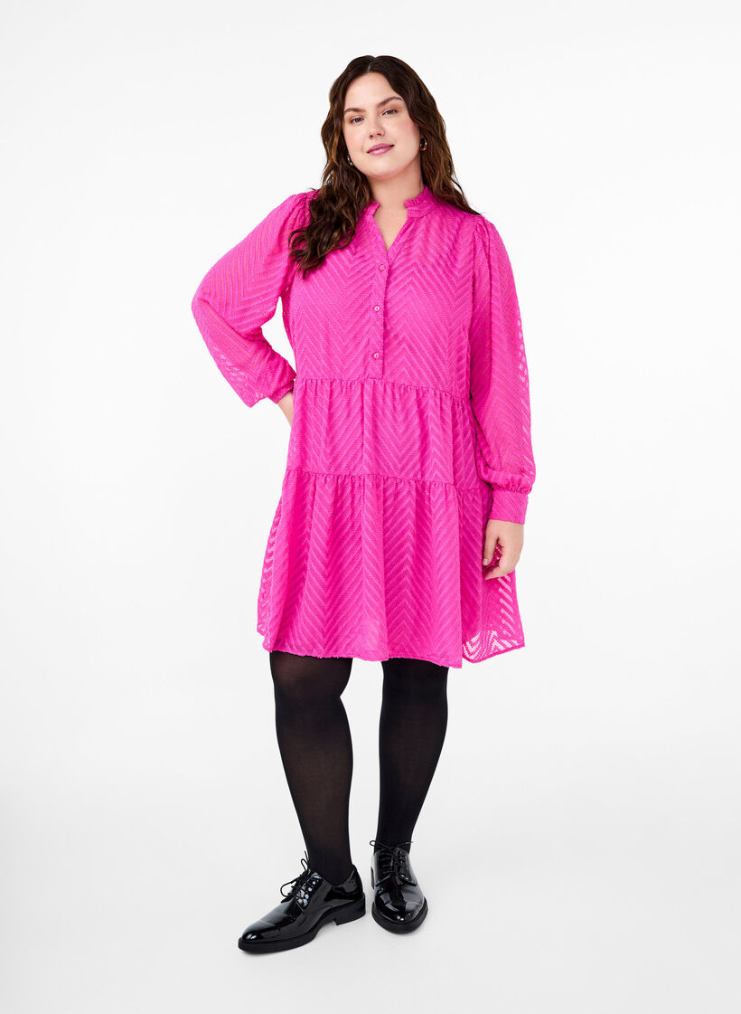 Strukturiertes kurzes Kleid mit Rüschenkragen, Magenta, Model image number 2