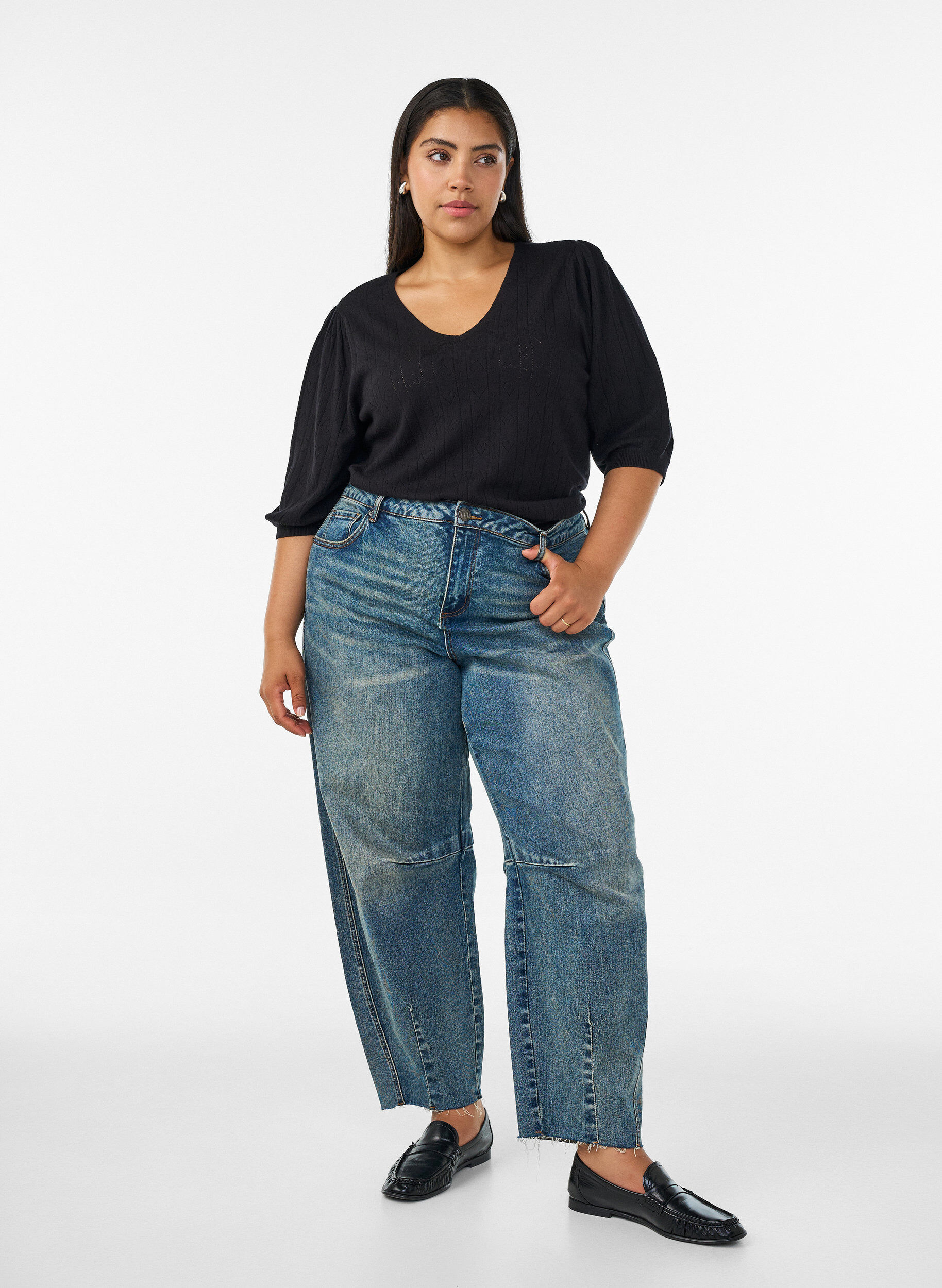 ZizziKurz&auml;rmelige Bluse aus Strick mit Pointelle-Muster, Schwarz, Model image number 1