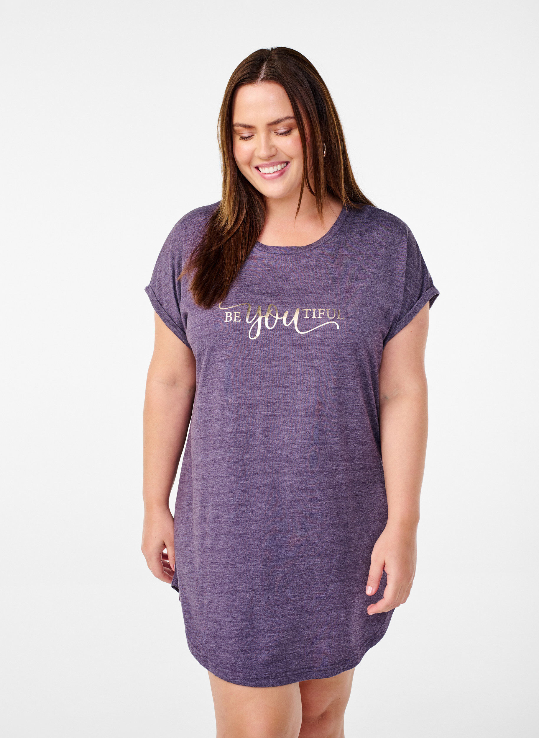 ZizziKurz&auml;rmliges Nachthemd mit Textdruck, , Model image number 0