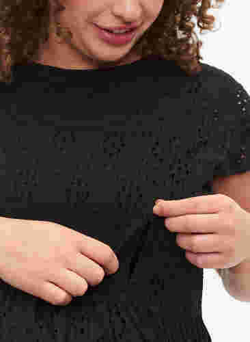 Schwangerschaftskleid aus Broderie anglaise mit Stillfunktion, Black, Model image number 2