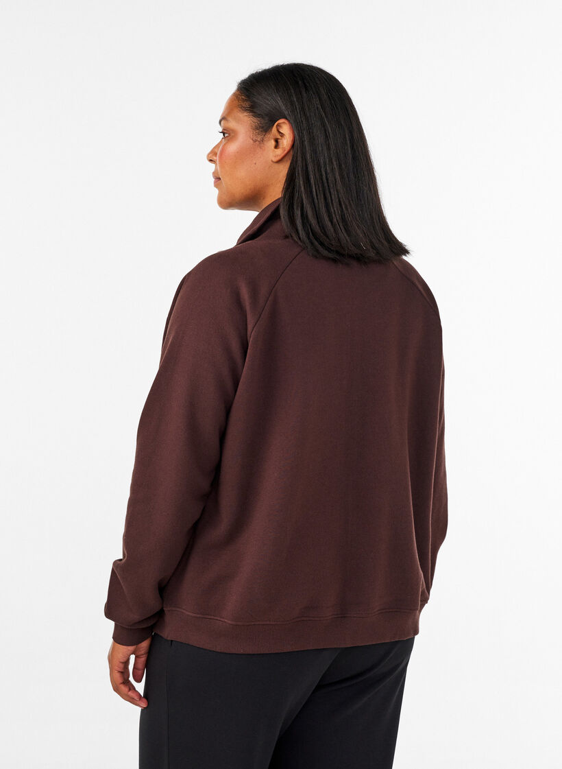 Sweatjacke mit hohem Kragen und Rei&szlig;verschluss, Braun, Model image number 2