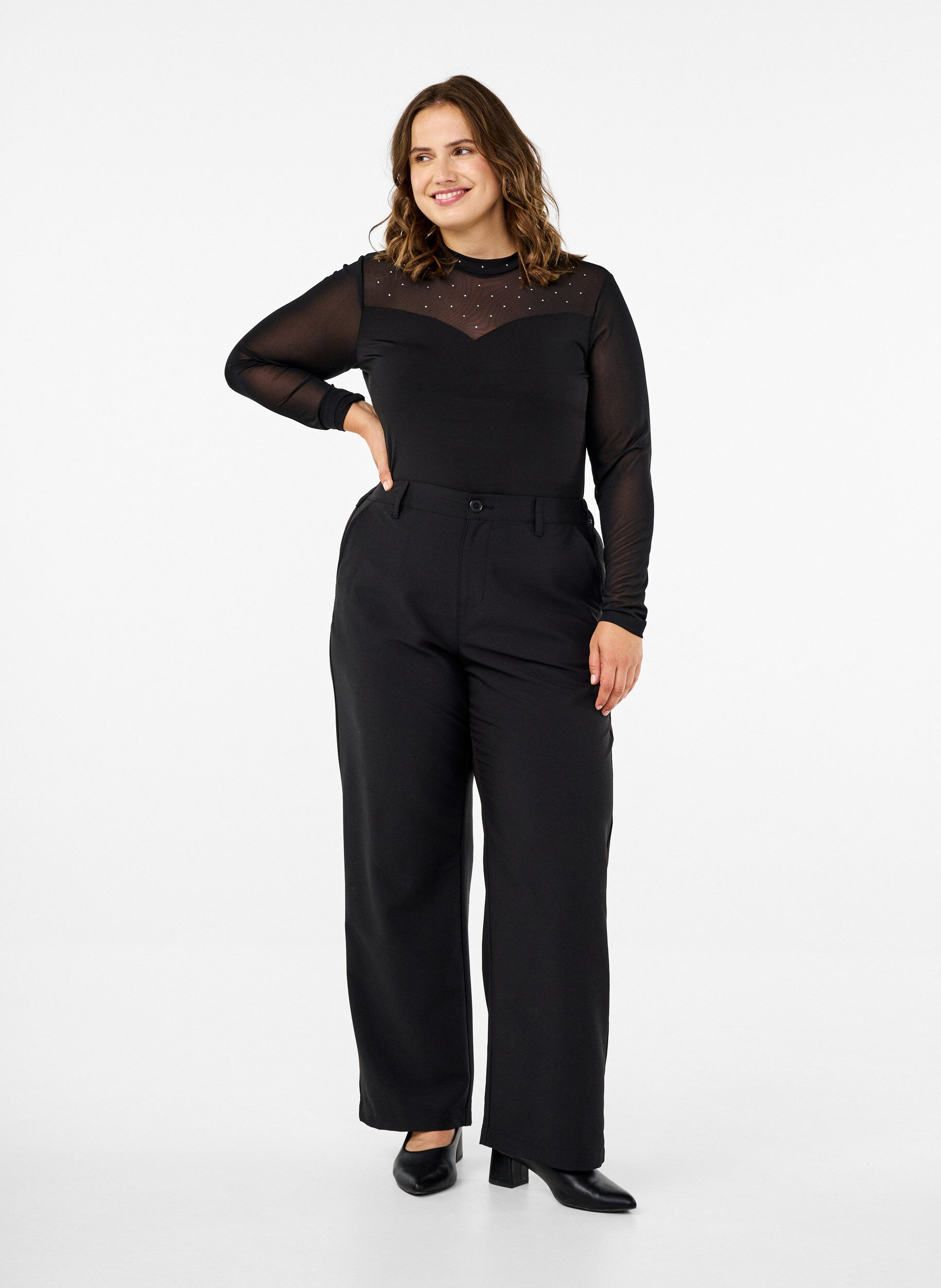 ZizziBody mit Nieten und langen Mesh-&Auml;rmeln, Black, Model image number 2