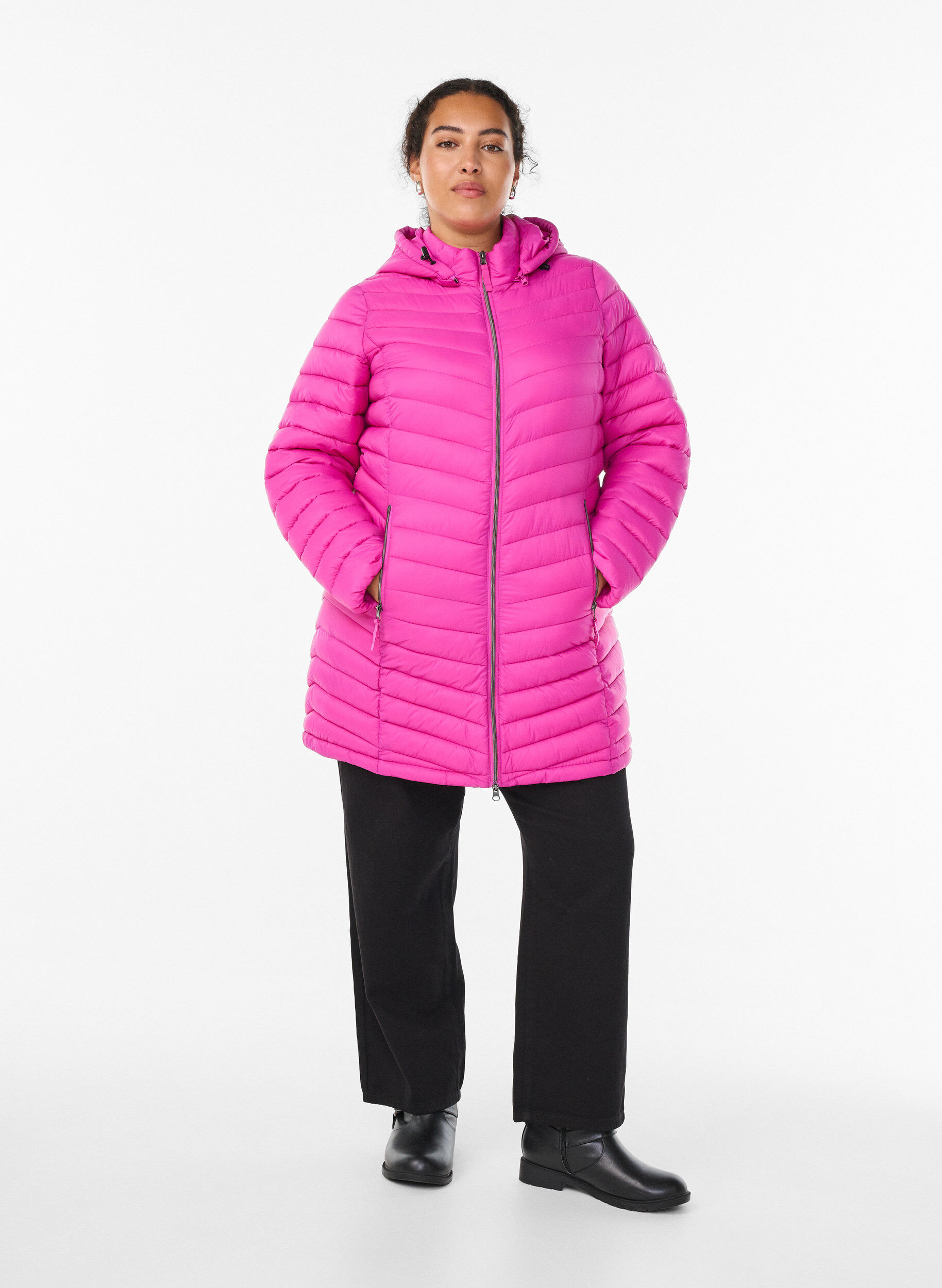 ZizziLeichte Jacke mit Taschen und abnehmbarer Kapuze, Rot, Model image number 1