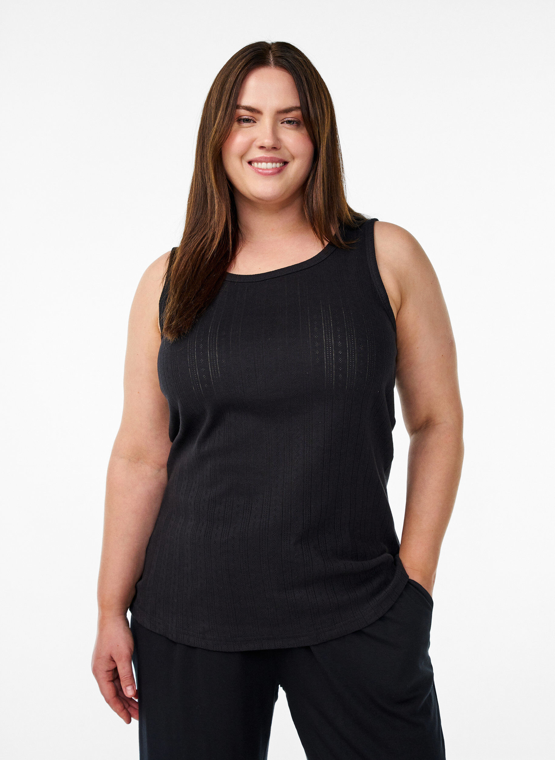 ZizziNachthemd aus Bio-Baumwolle mit Strukturmuster, Schwarz, Model image number 0