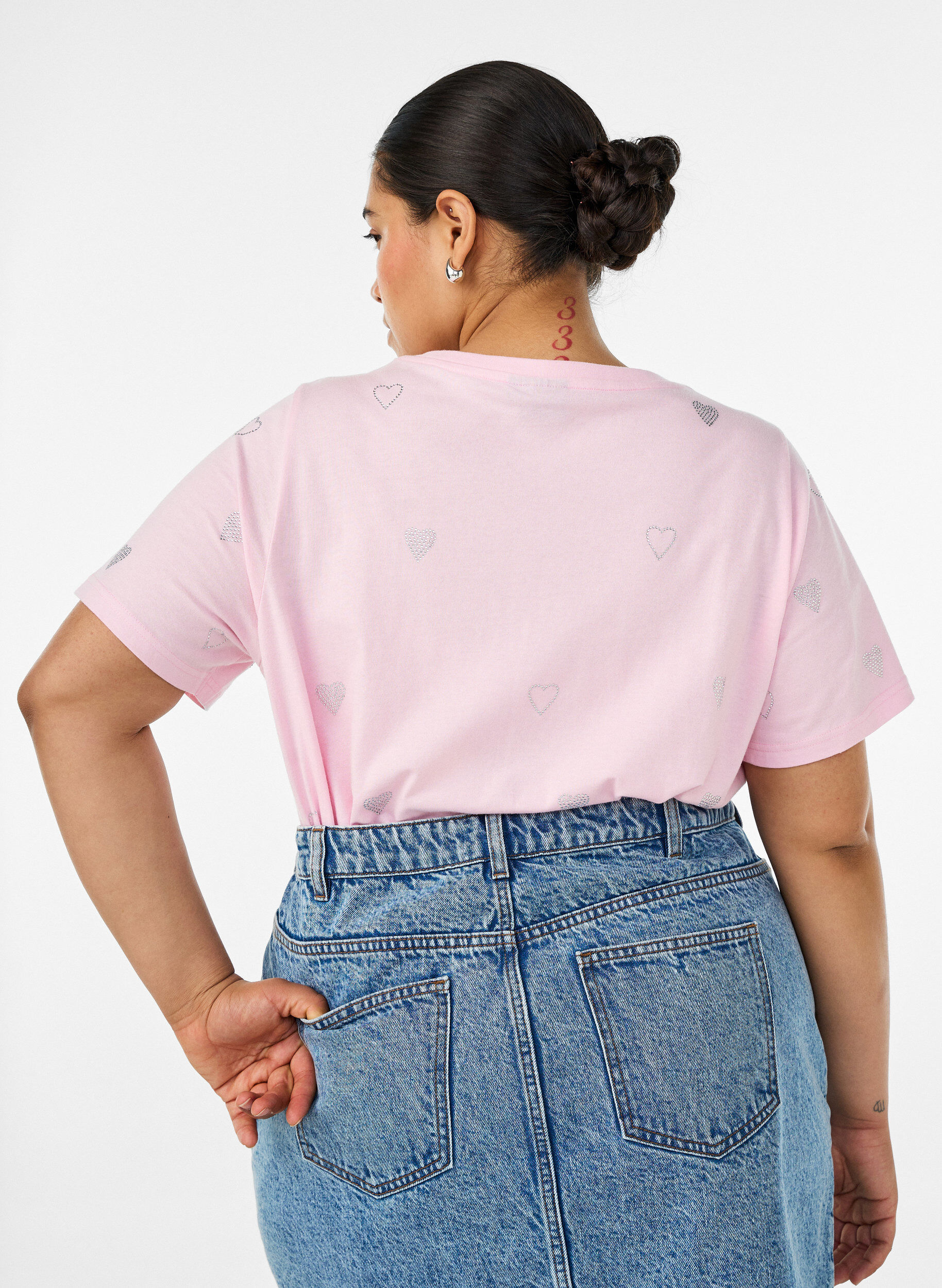 ZizziT-Shirt aus Bio-Baumwolle mit Herzen, Rot, Model image number 2
