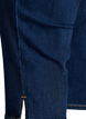 Hoch taillierte Slim Fit Caprihose aus Stretch-Denim, Blau, Packshot image number 3