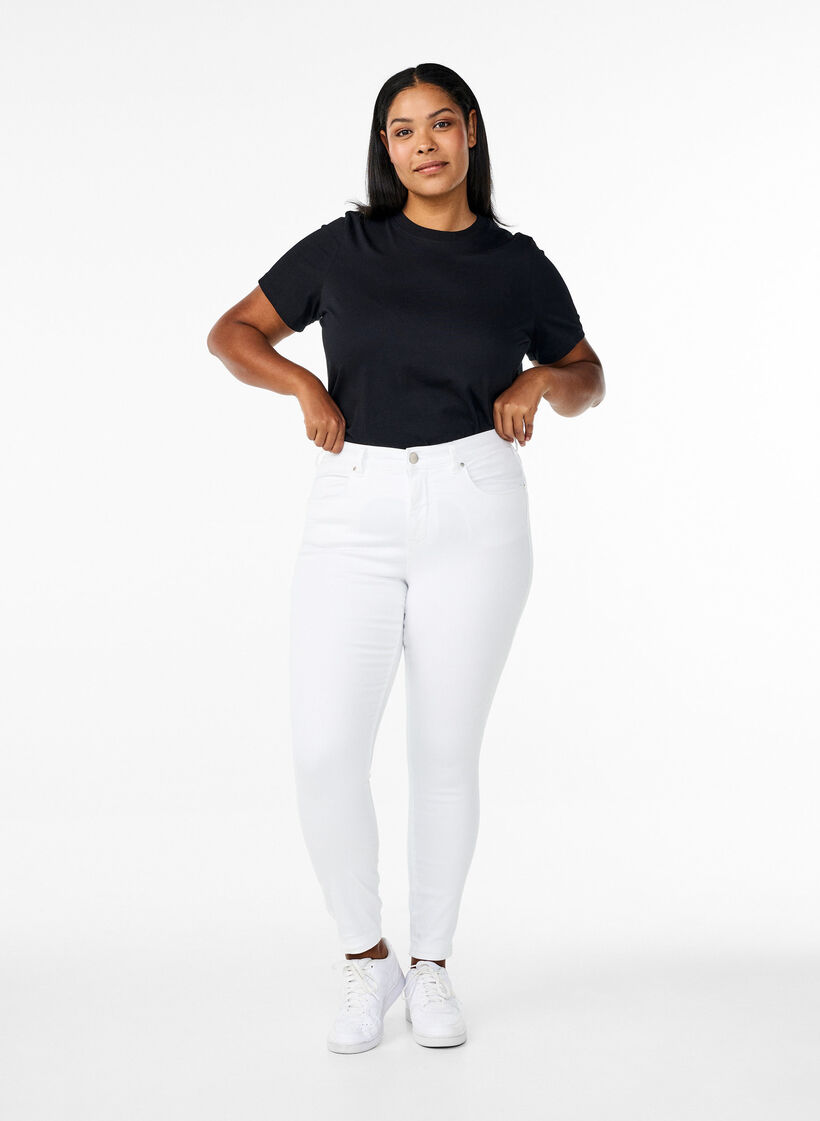 Extra schmale Amy Jeans mit hoher Taille, White, Model image number 0