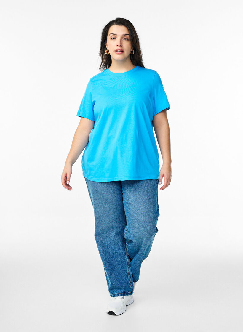 Basic T-Shirt aus Baumwolle mit Rundhalsausschnitt, Blau, Model image number 1