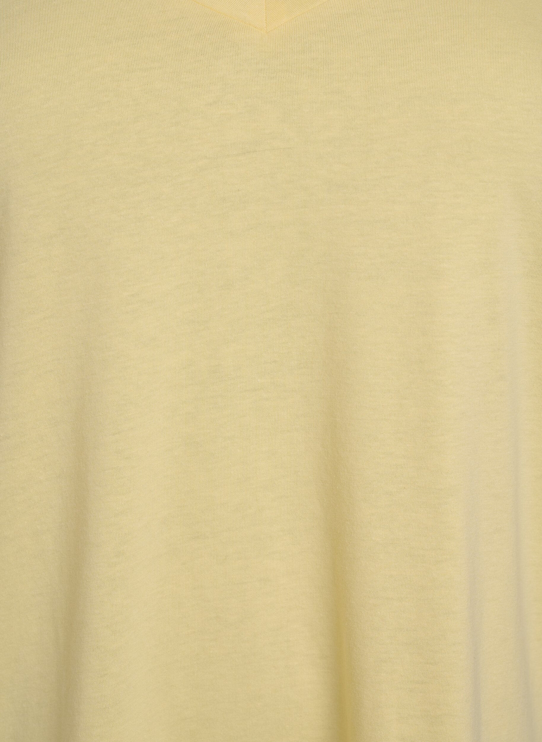 ZizziKurz&auml;rmeliges T-Shirt mit V-Ausschnitt, Gelb, Packshot image number 2