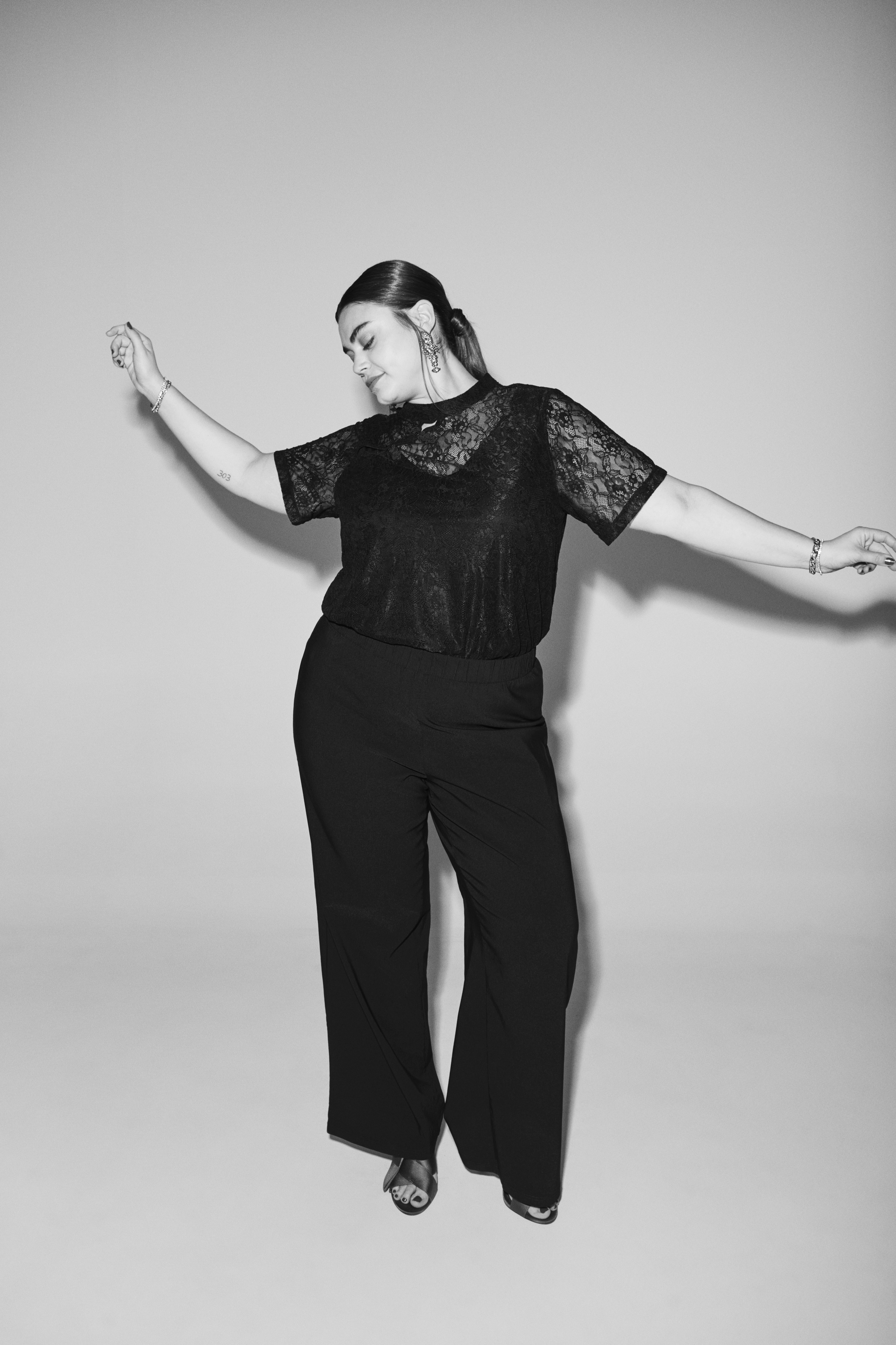 ZizziBlusenbluse mit Details, , Model