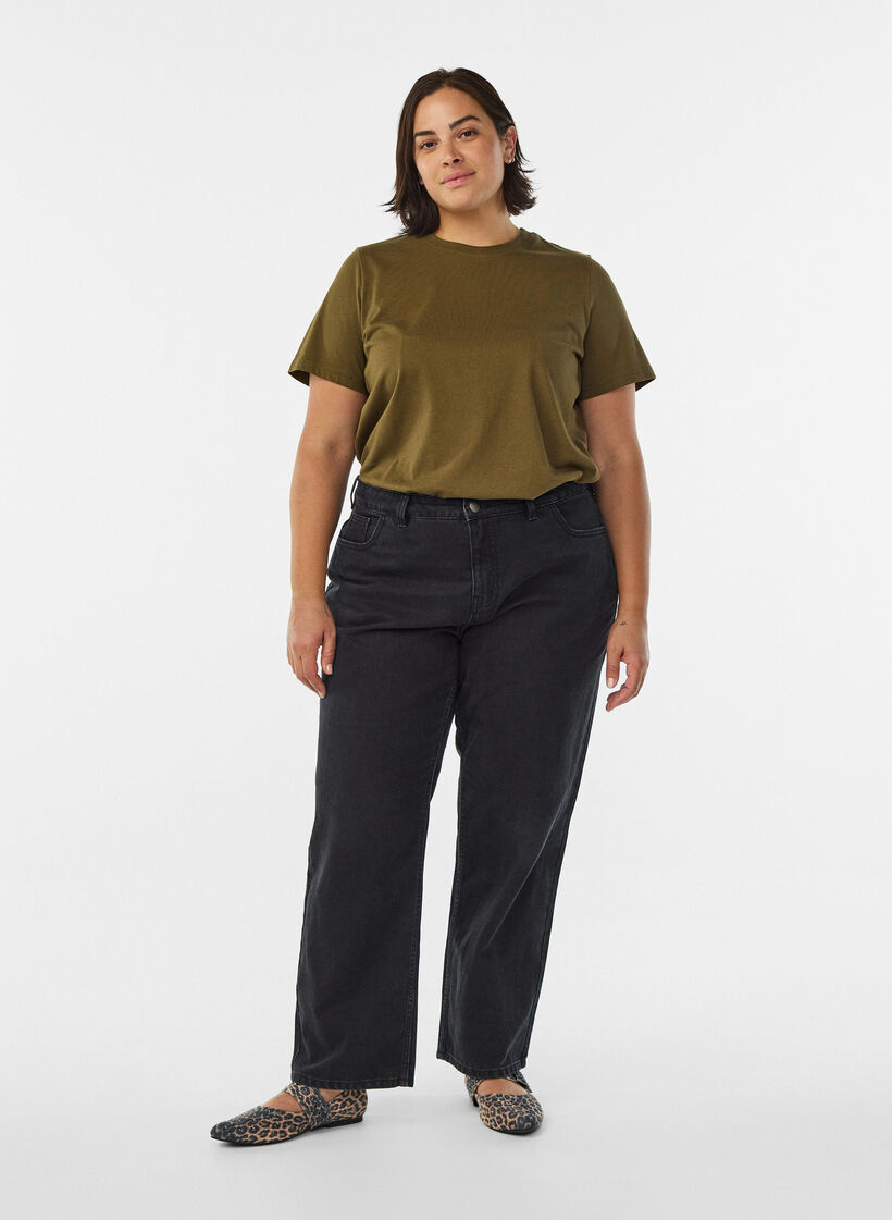 Basic-T-Shirt aus Baumwolle mit Rundhalsausschnitt, Grün, Model image number 1