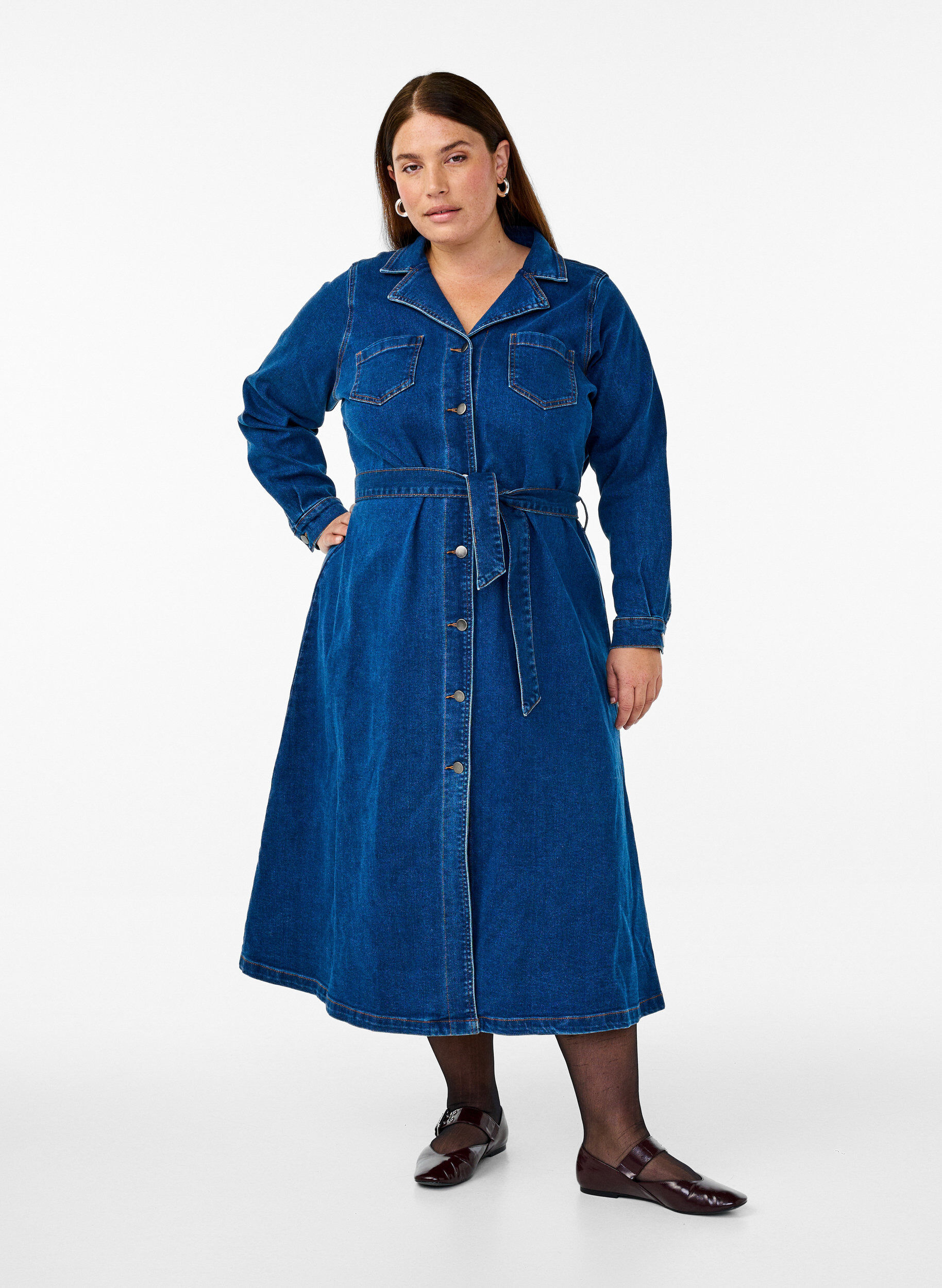 ZizziMidikleid aus Denim mit G&uuml;rtel, Dark Blue Denim, Model image number 0
