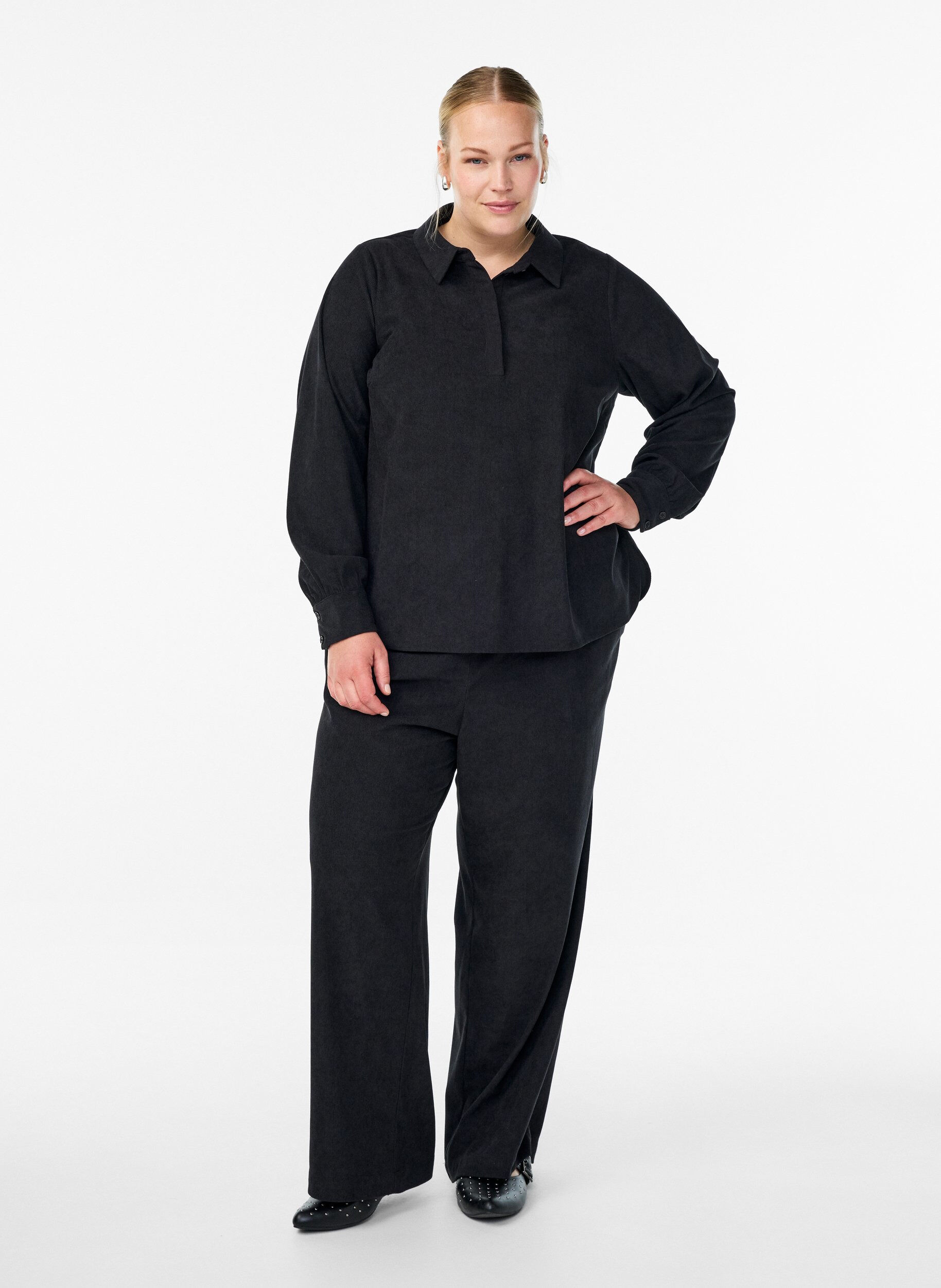 ZizziLang&auml;rmlige Bluse aus Cord, Schwarz, Model image number 1