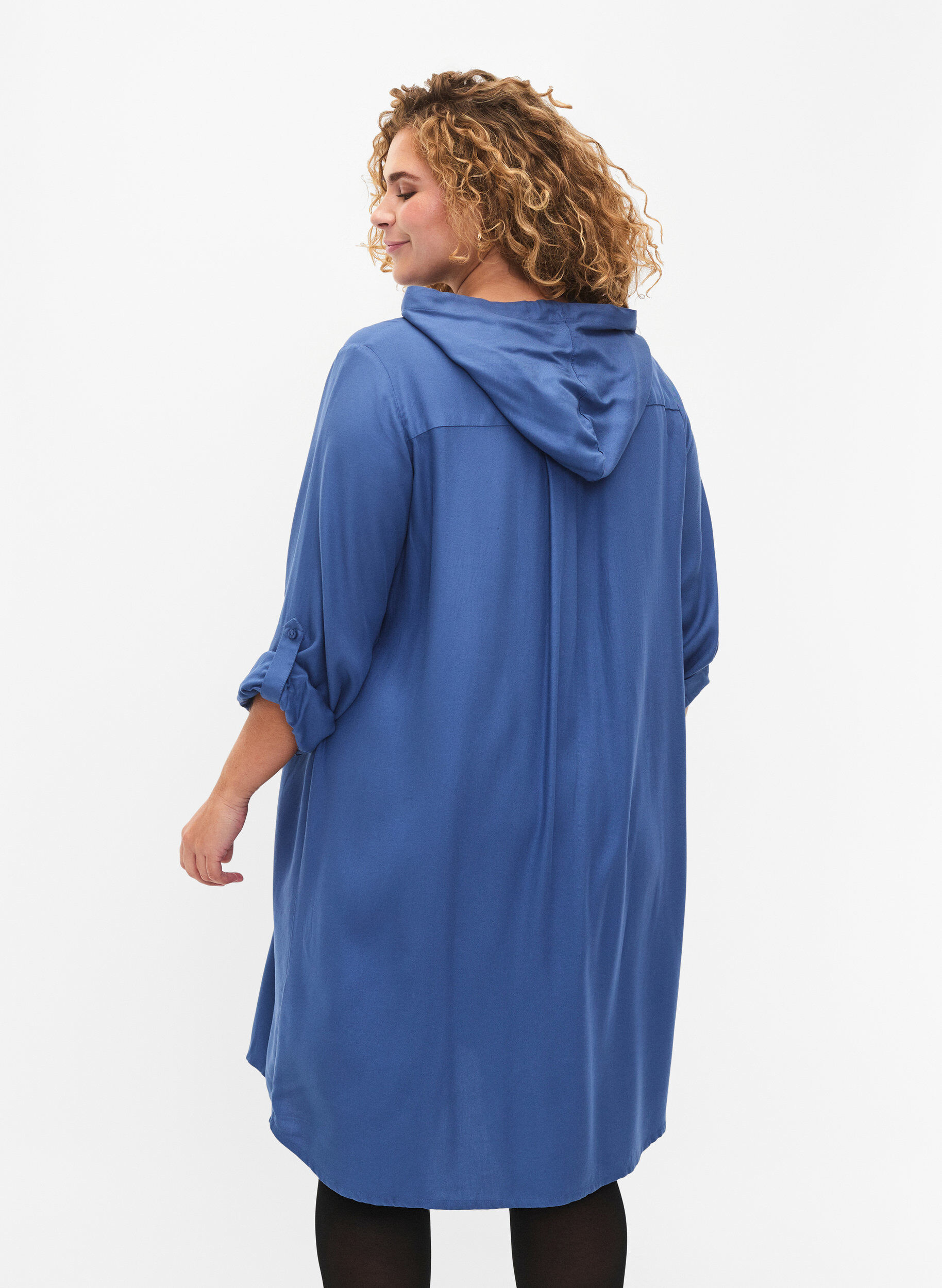 ZizziHemdblusenkleid aus Viskose mit Kapuze und 3/4-&Auml;rmeln, Moonlight Blue, Model image number 1