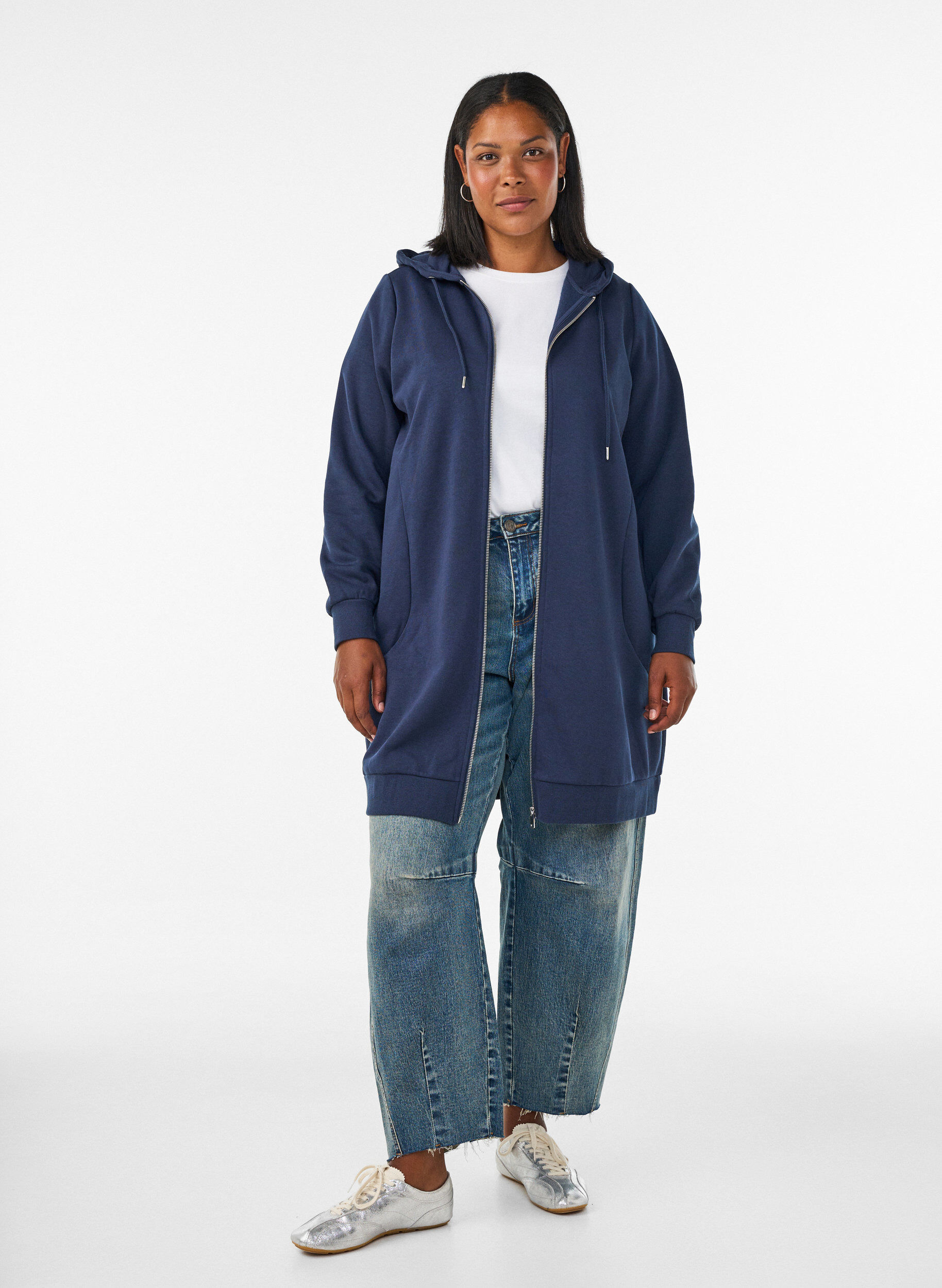 ZizziLanger Hoodie mit Rei&szlig;verschluss und Taschen, Blau, Model image number 1