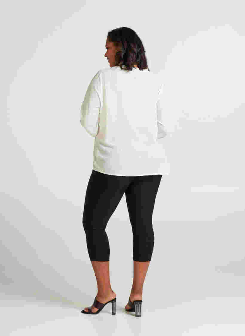 Slim Fit 3/4-Hose mit Reißverschluss, Black, Model image number 0