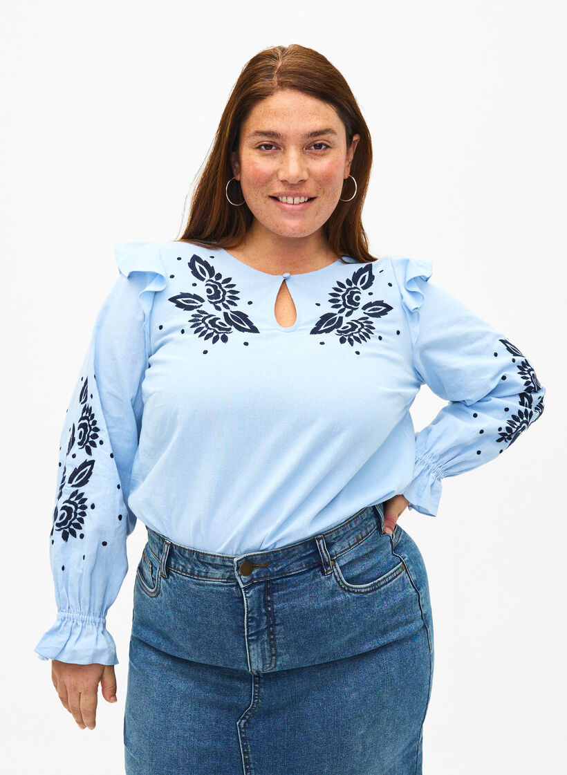Baumwollbluse mit Stickerei und Rüschen, Blau, Model image number 0