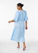 Gepunktetes Midikleid mit eckigem Ausschnitt, Blau, Model image number 2
