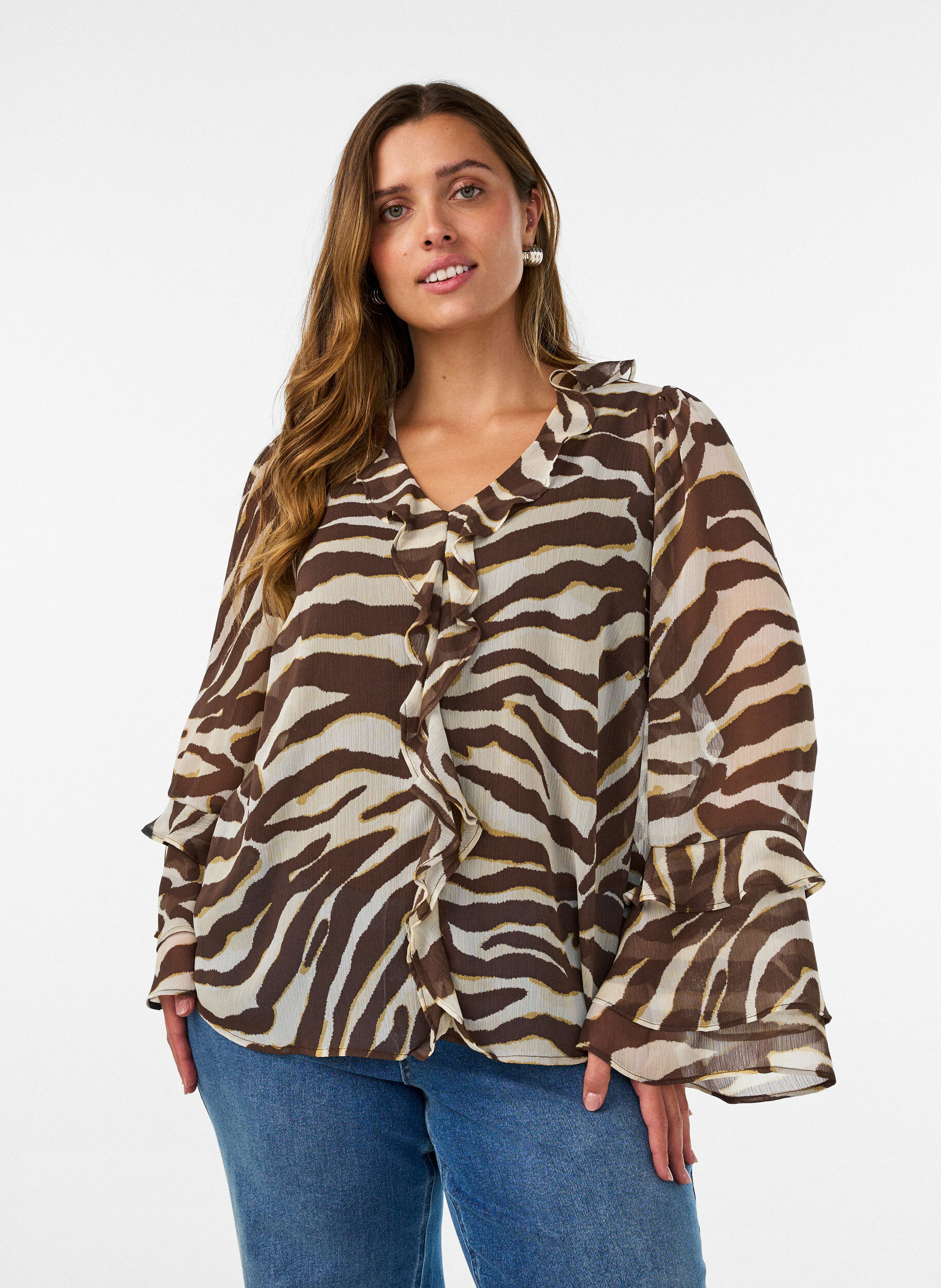 ZizziChiffonbluse mit Zebramuster und R&uuml;schen, Braun, Model image number 0