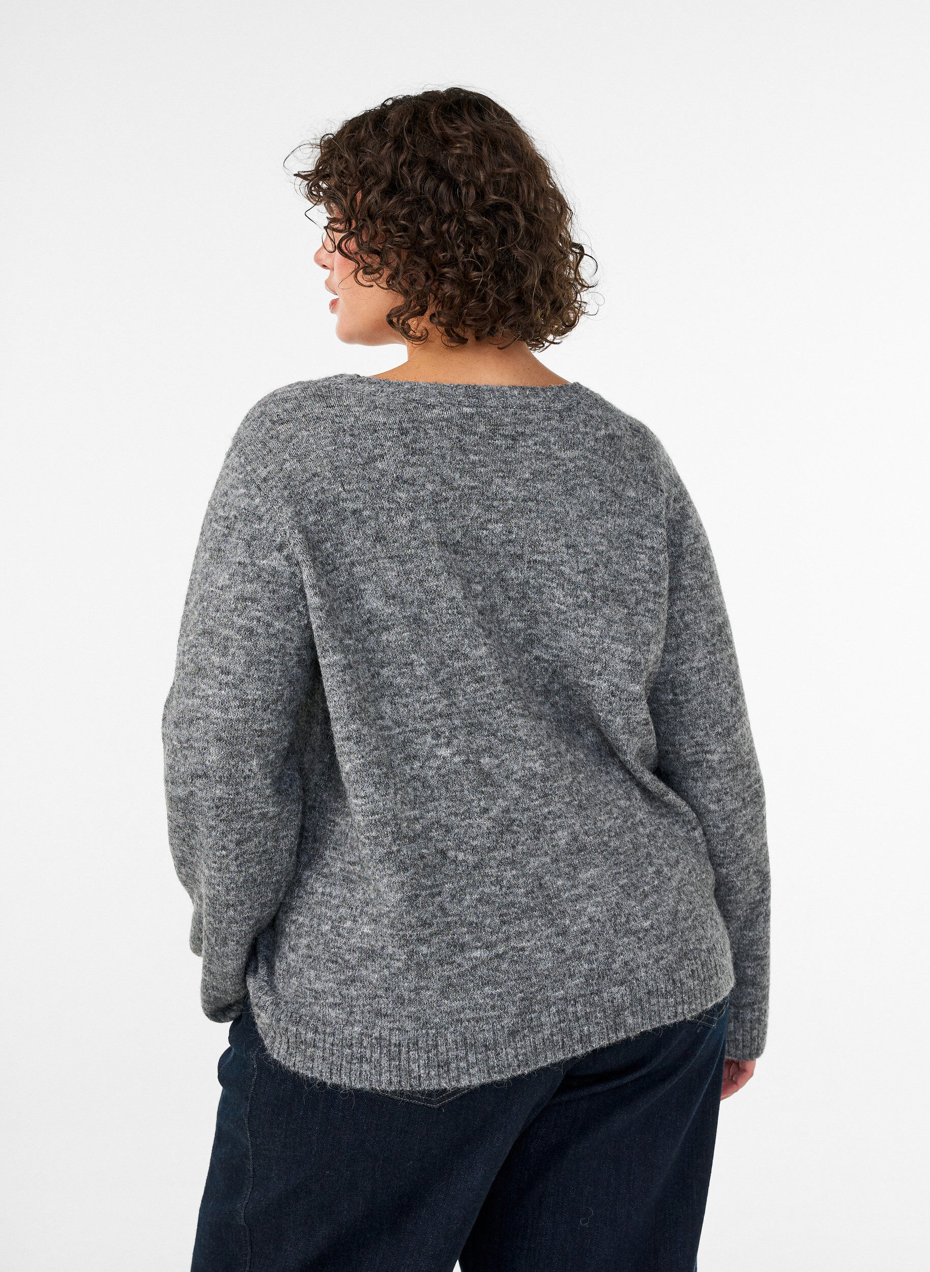 ZizziLockerer Pullover mit Rundhalsausschnitt, Grau, Model image number 2