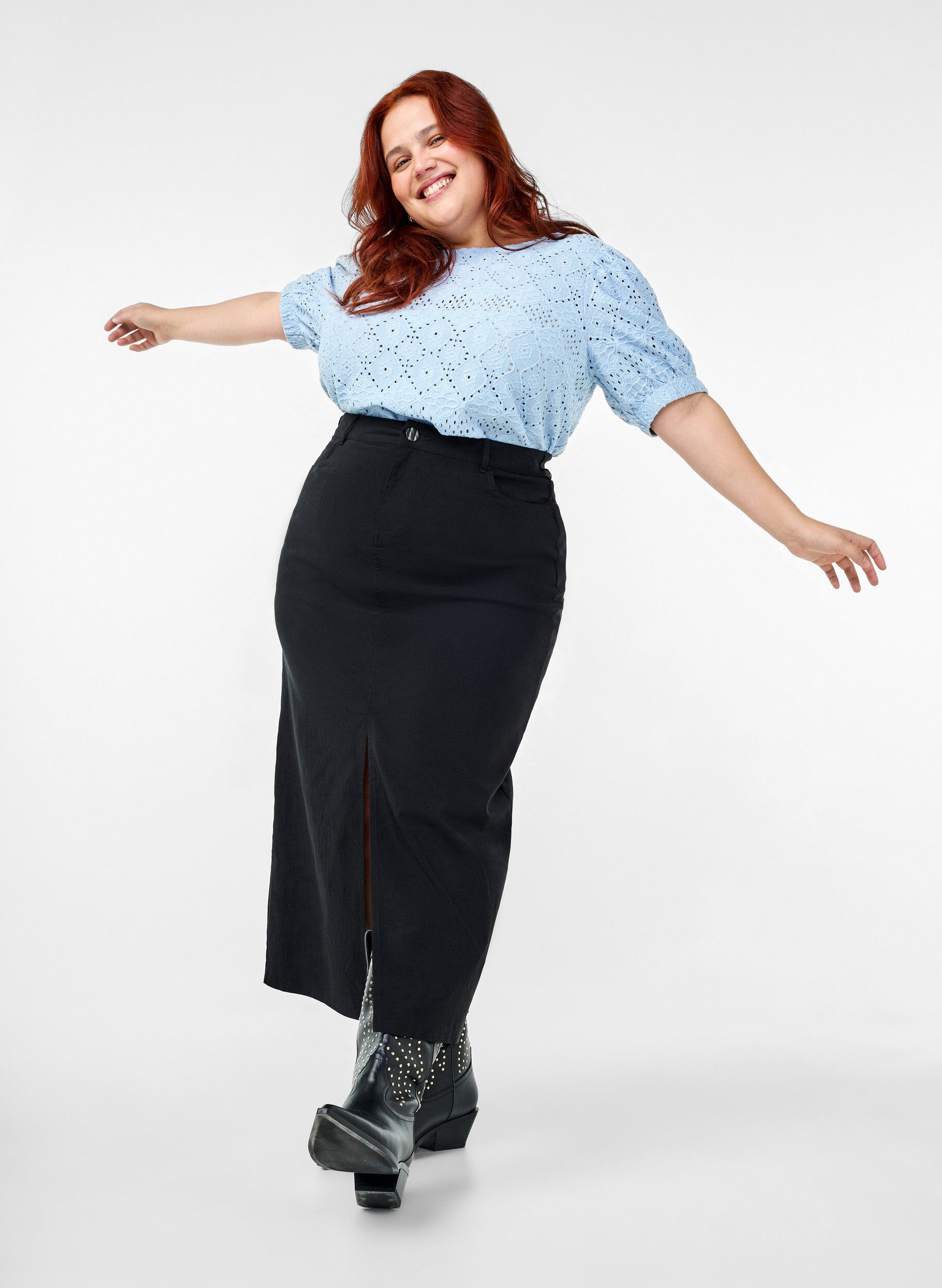 Zizzi Kurz&auml;rmelige Bluse mit Lochmuster, Cashmere Blue, Image image number 0