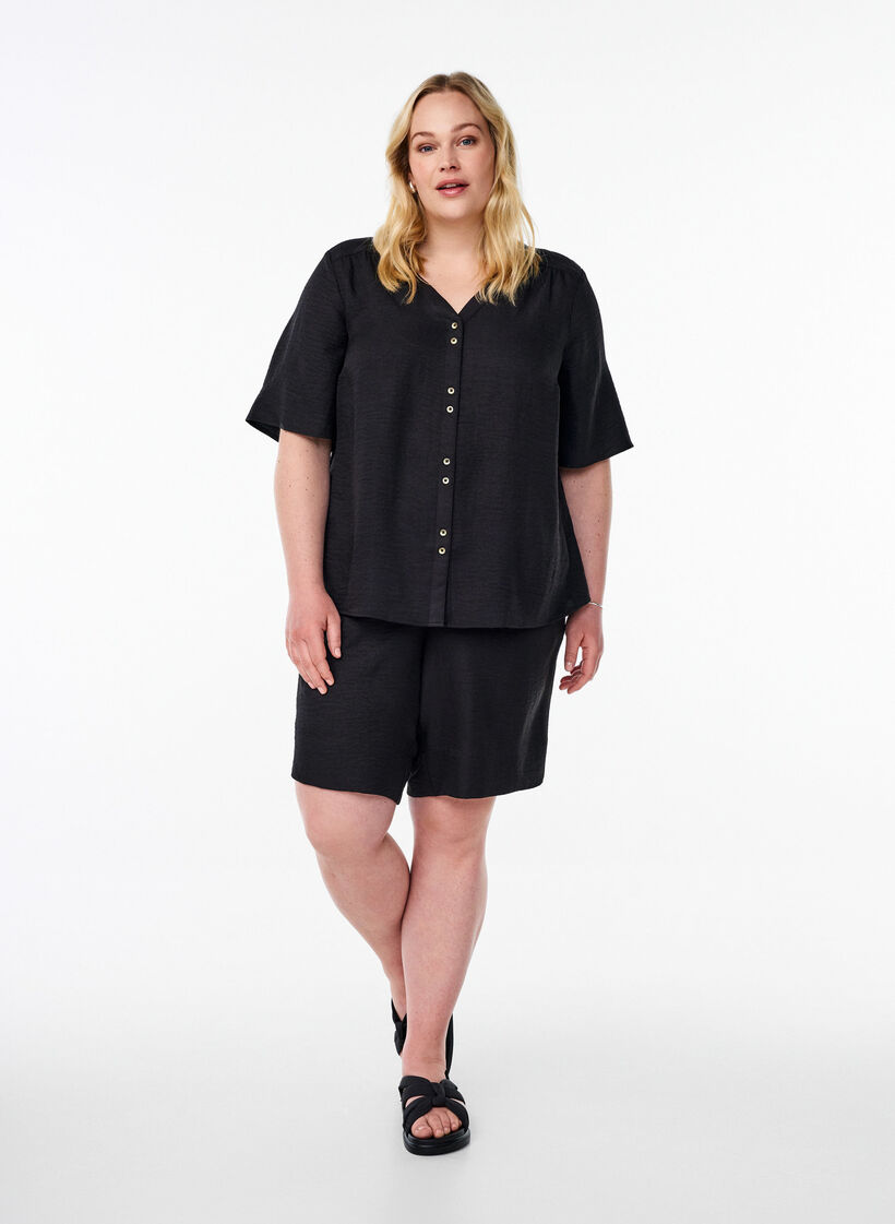 Hemdbluse mit V-Ausschnitt und kurzen &Auml;rmeln, Schwarz, Model image number 1