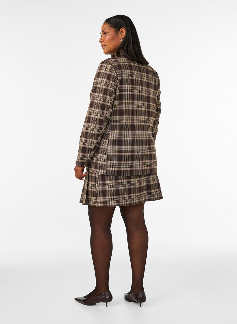 Karierter Blazer mit Taschen und Gehschlitz, Braun, Model