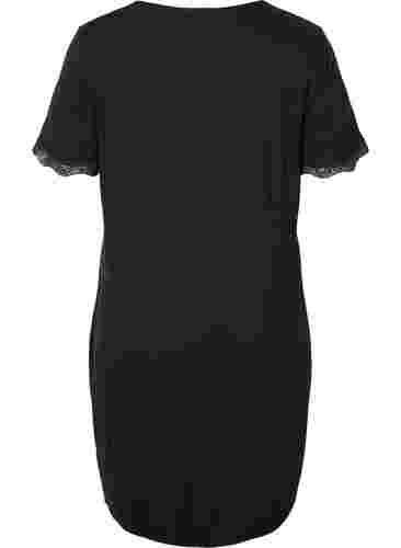 Nachthemd mit kurzen Ärmeln und Spitzensaum aus Viskose, Black, Packshot image number 1