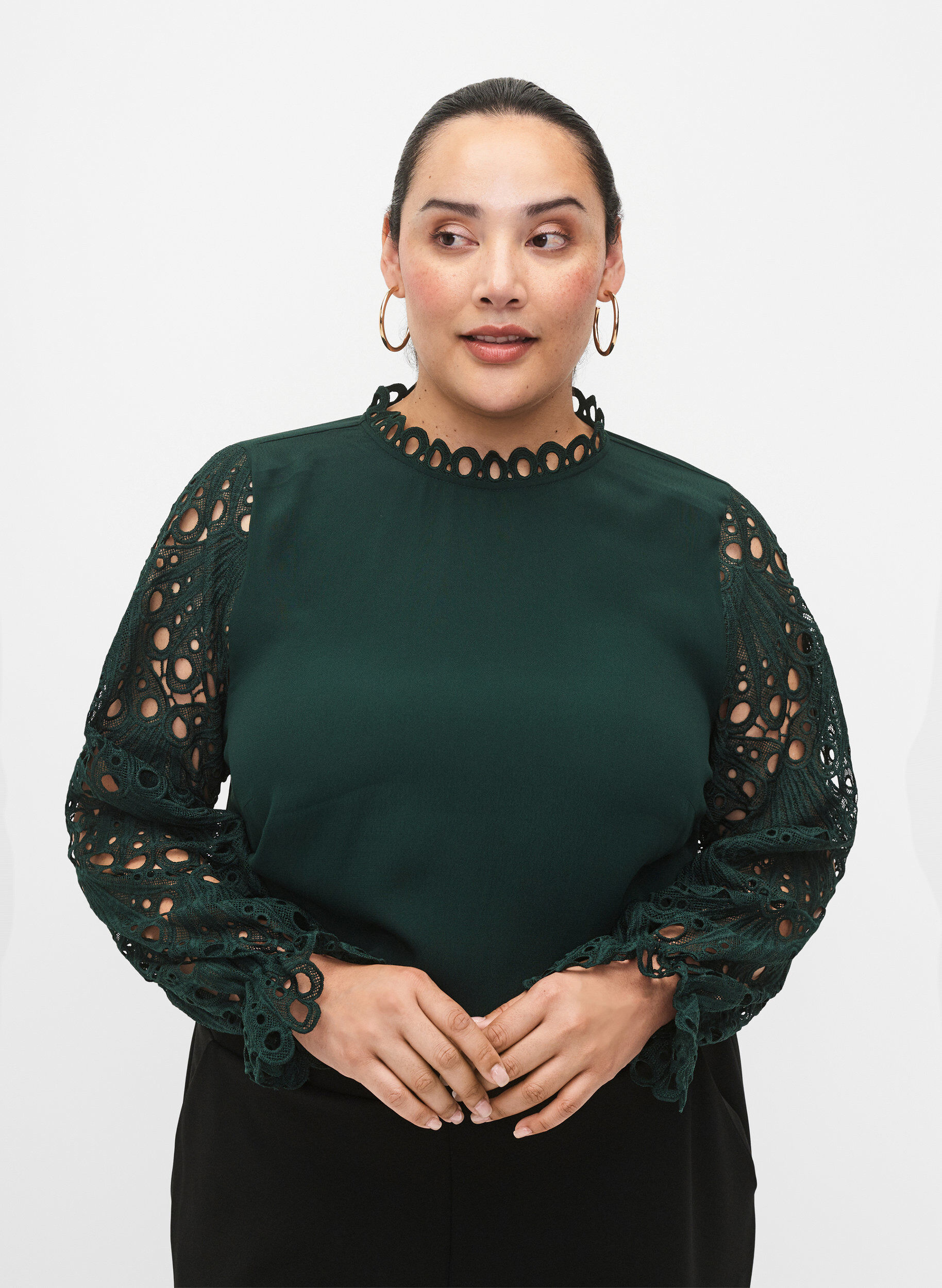 Zizzi Viskosebluse mit crochet &Auml;rmeln, Scarab, Model image number 0