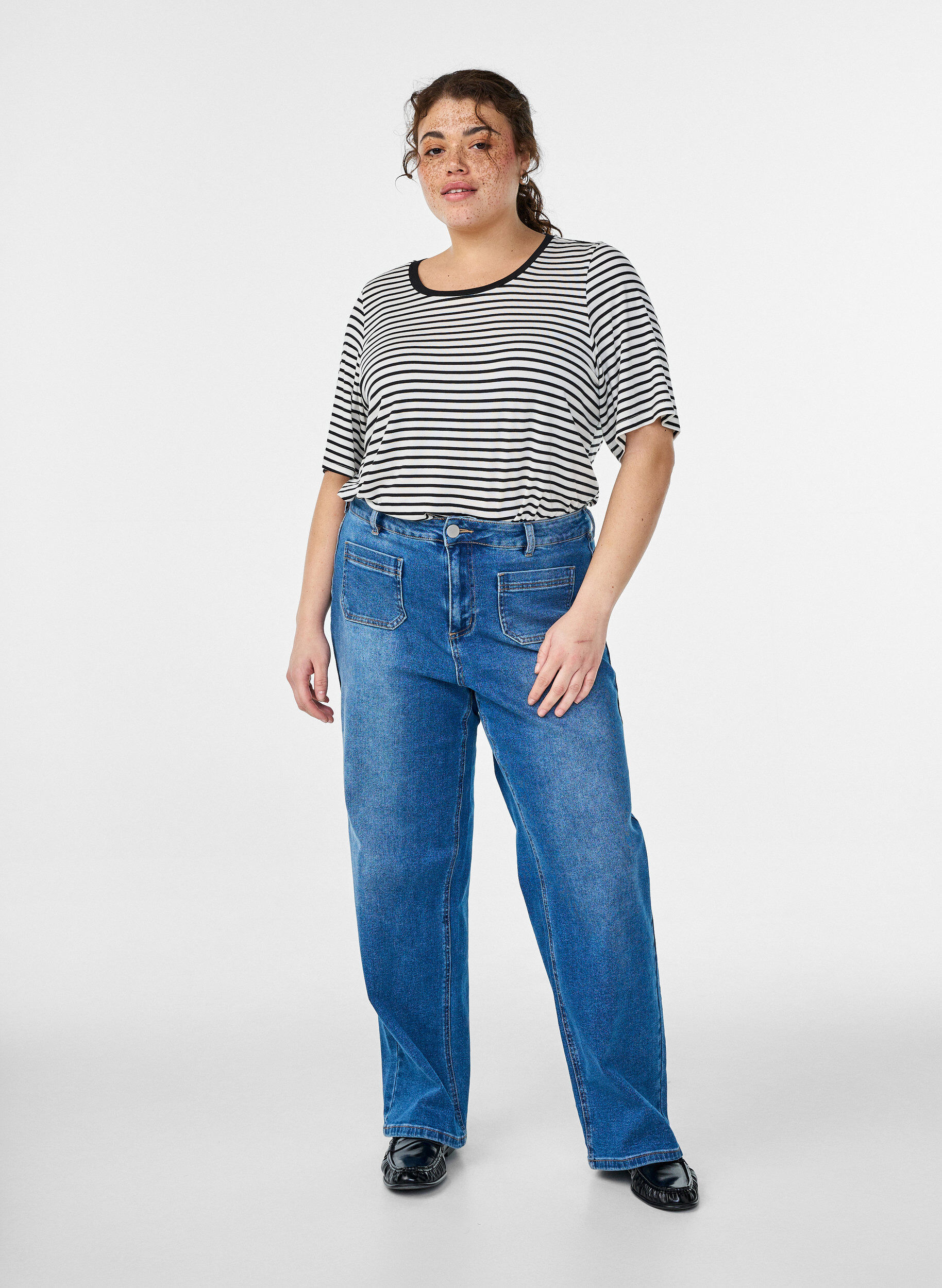 ZizziT-Shirt mit TENCEL&trade; Lyocell und Streifen, Wei&szlig;, Model image number 1