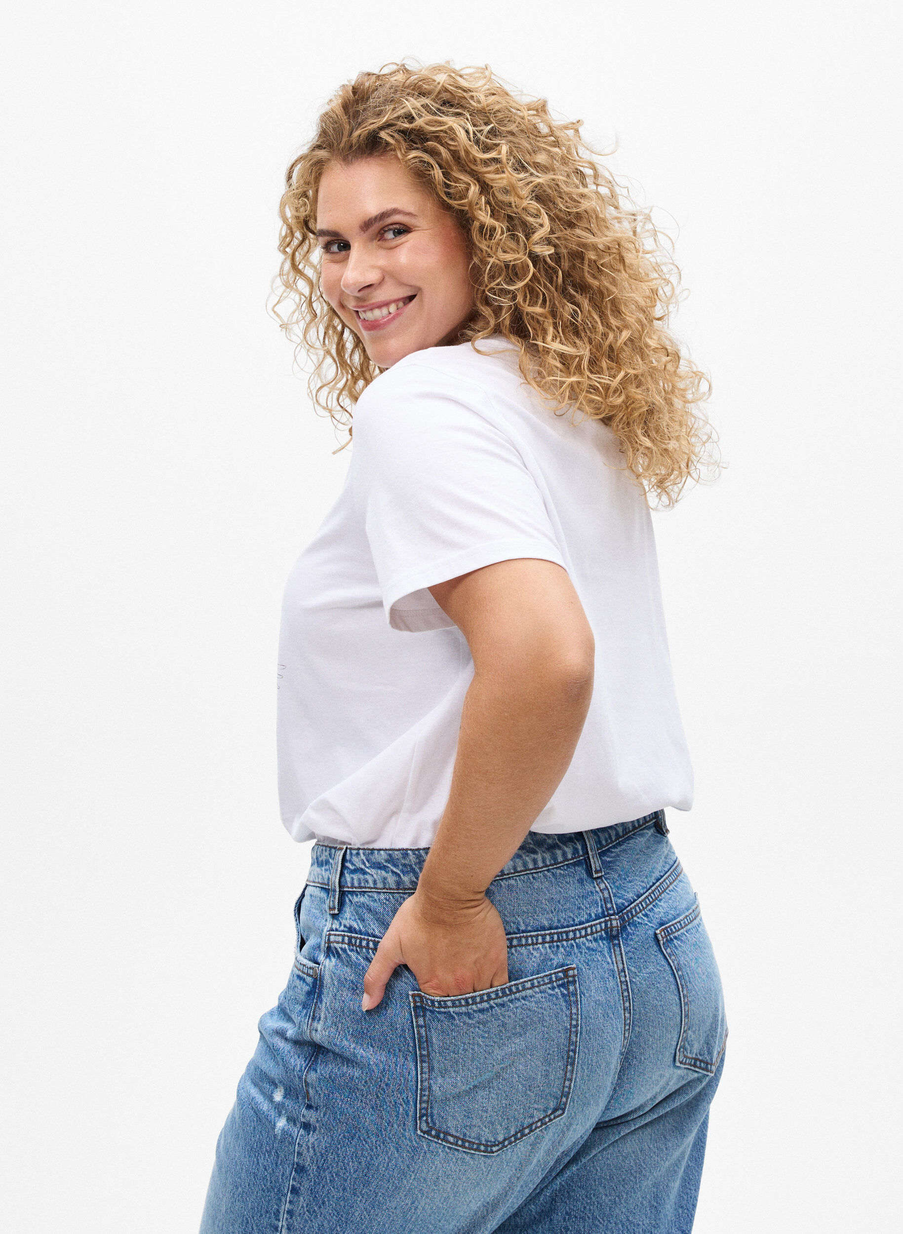 ZizziT-Shirt aus Baumwolle mit Print auf der Vorderseite, Wei&szlig;, Model image number 2