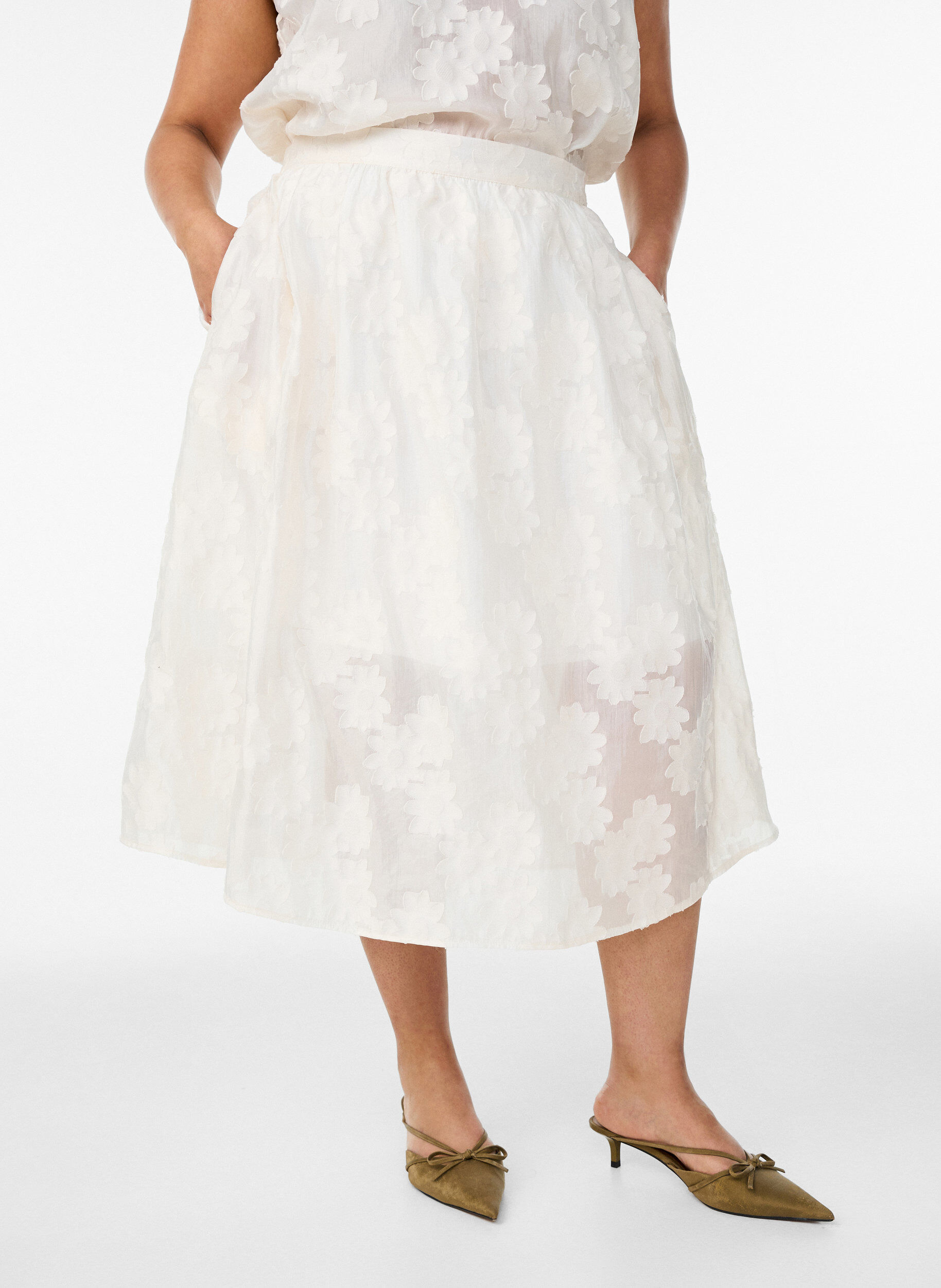 ZizziGebl&uuml;mter Midi-Rock aus Jacquard, Vanille, Model image number 2