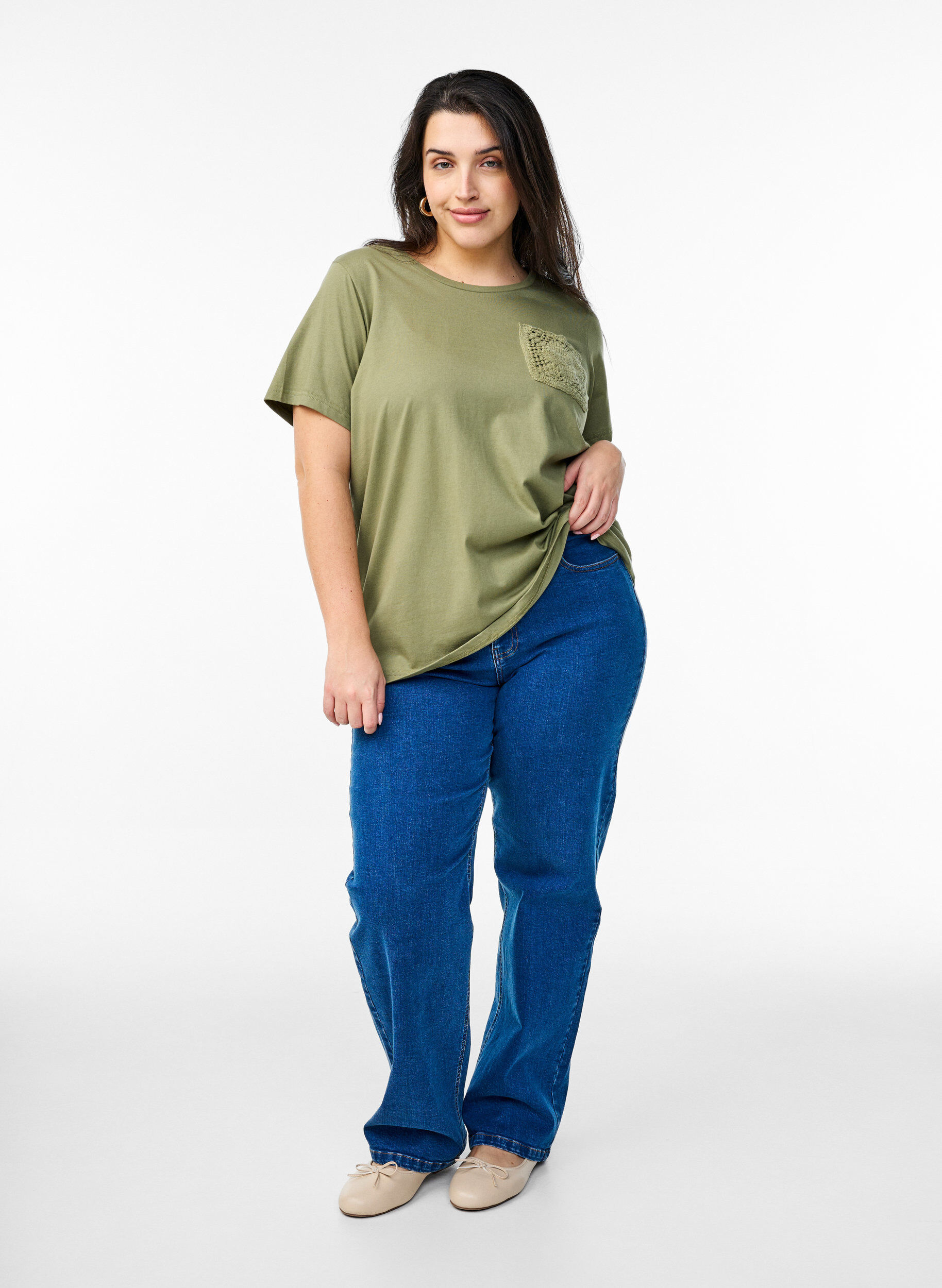 ZizziT-Shirt aus Bio-Baumwolle mit Brusttasche, Gr&uuml;n, Model image number 1