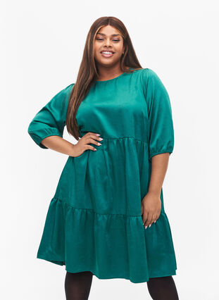 Kleid mit Rückenausschnitt und 3/4-Ärmeln, Evergreen, Model image number 0