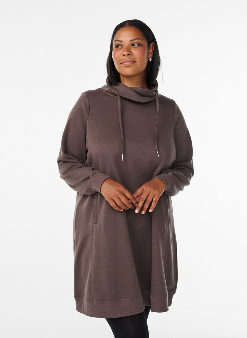 Kurzes Sweatshirtkleid mit Stehkragen und Taschen, Braun, Model image number 0