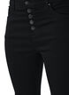 Amy Jeans mit hohem Bund und Knopfverschluss, Black, Packshot image number 3