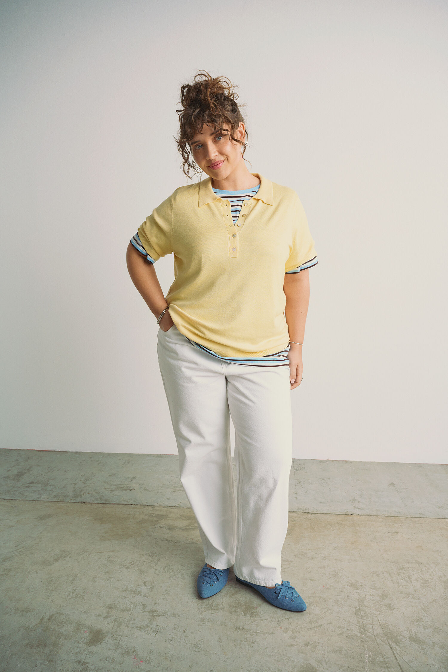 ZizziStrickpolo in hellen Farben, , Model