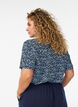 Bluse mit kurzen &Auml;rmeln und V-Ausschnitt, Blau, Model image number 2