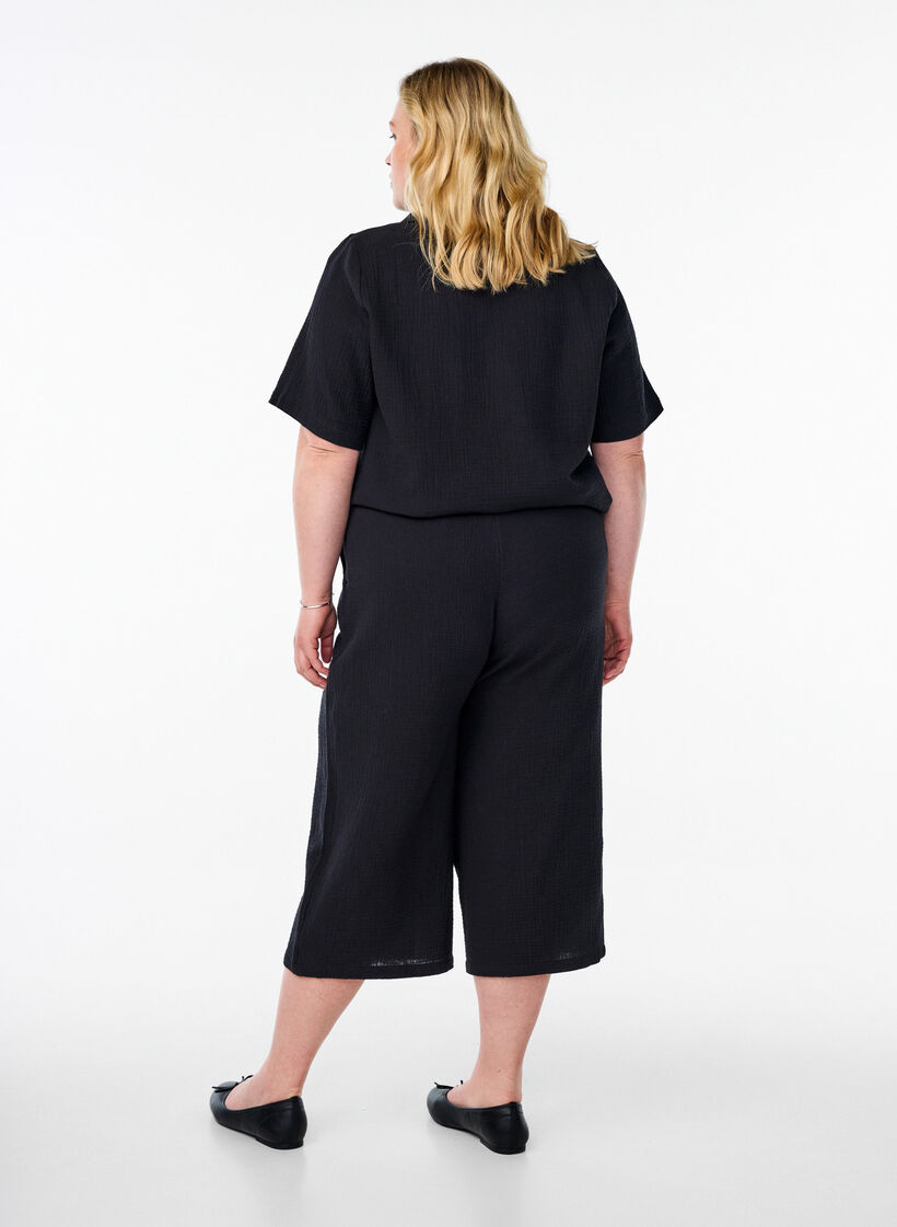 Culotte-Hosen mit hoher Taille, Schwarz, Model image number 1