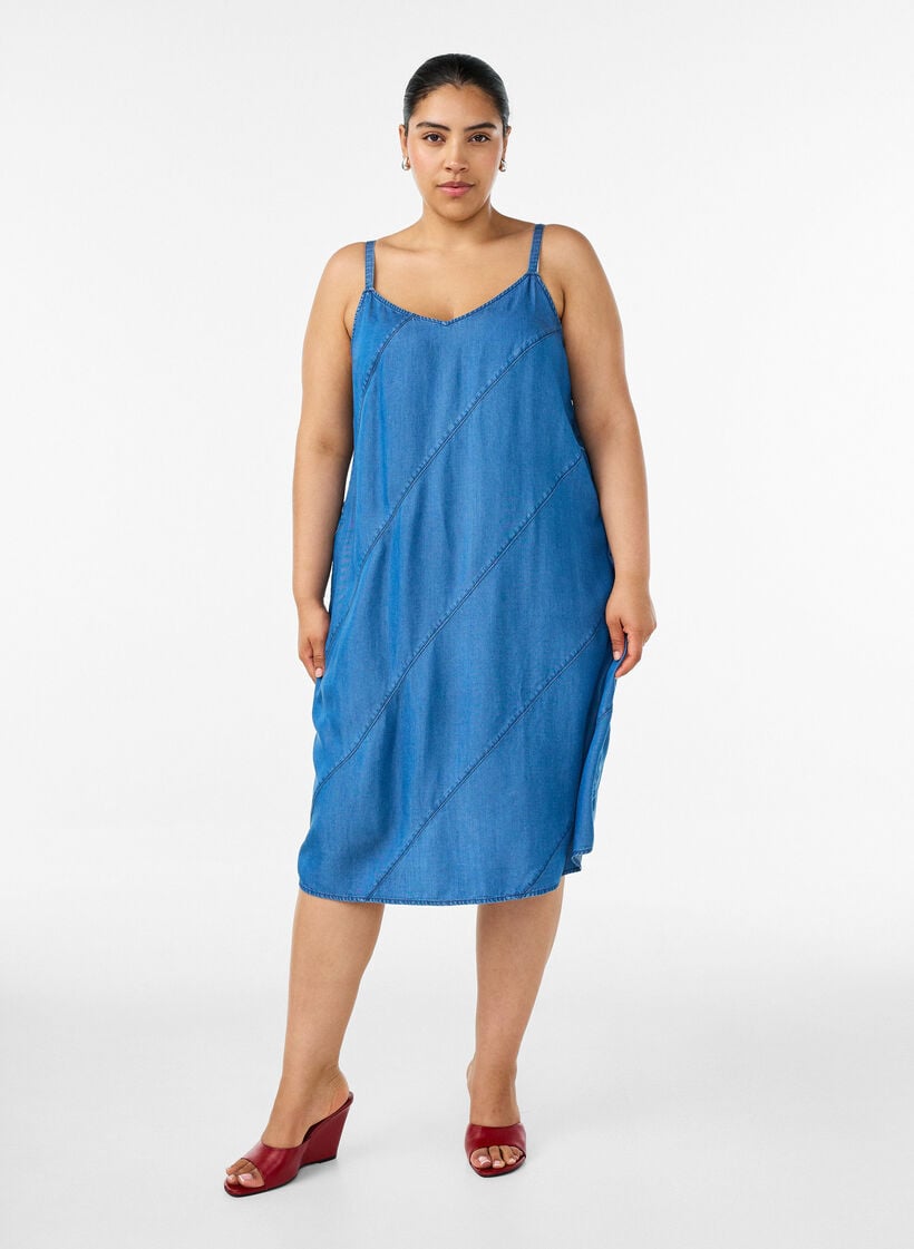 Kleid in Denim-Optik aus TENCEL&trade; Lyocell mit Tr&auml;gern, Blau, Model image number 1