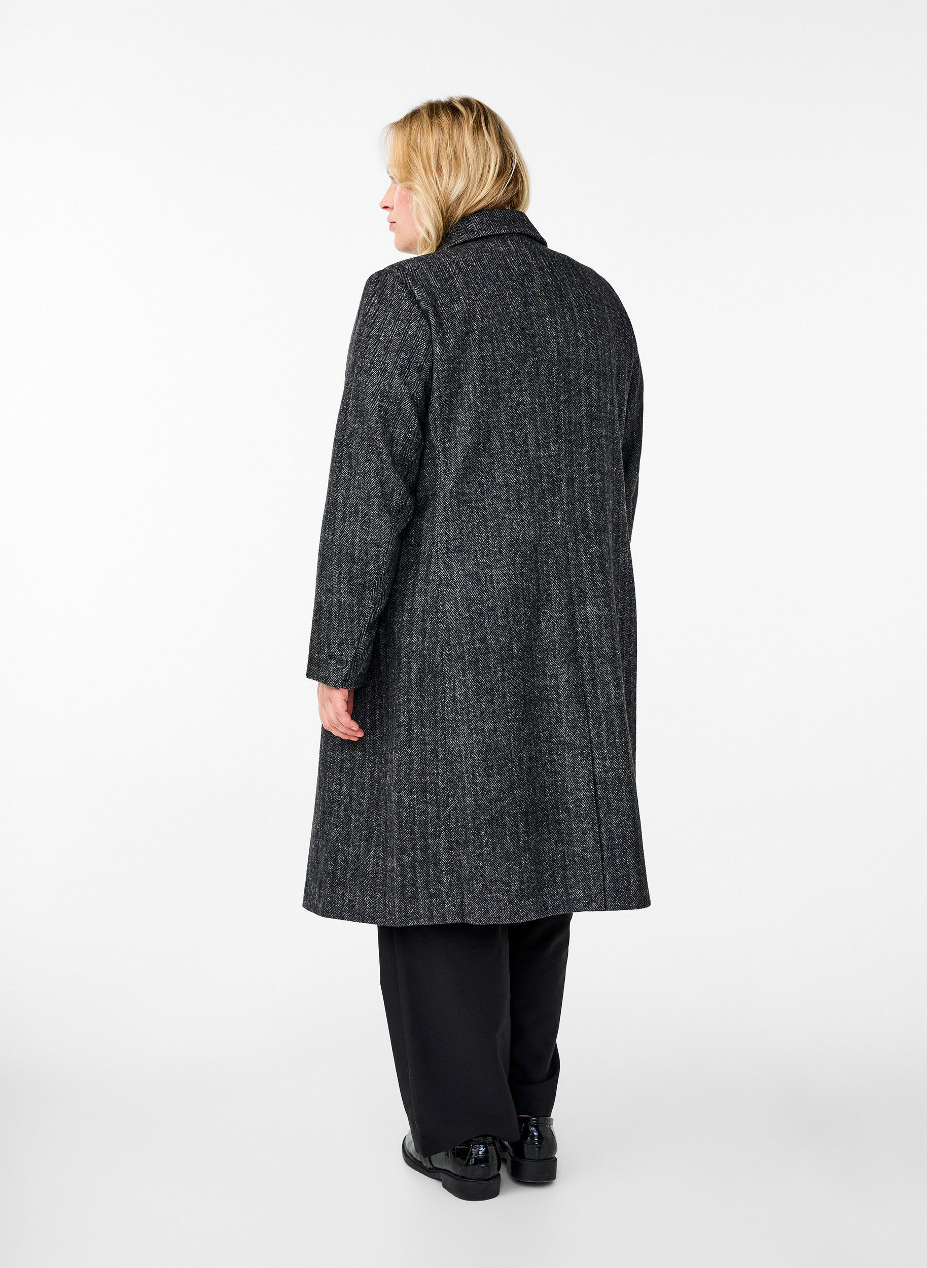 ZizziLanger Wollmantel mit Fischgr&auml;tenmuster, Dark Grey Melange, Model image number 1