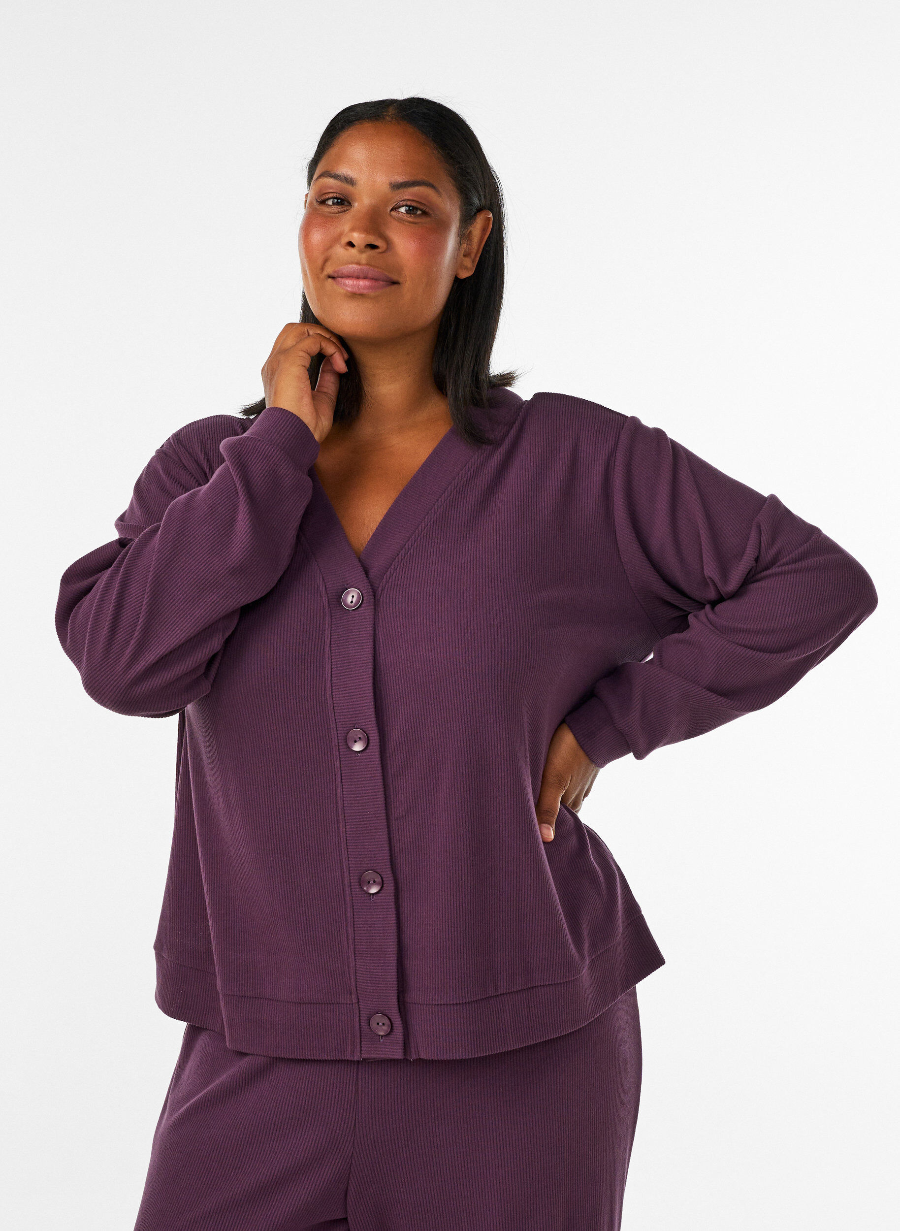 ZizziGerippte Jersey-Strickjacke mit V-Ausschnitt, Lila, Model image number 0
